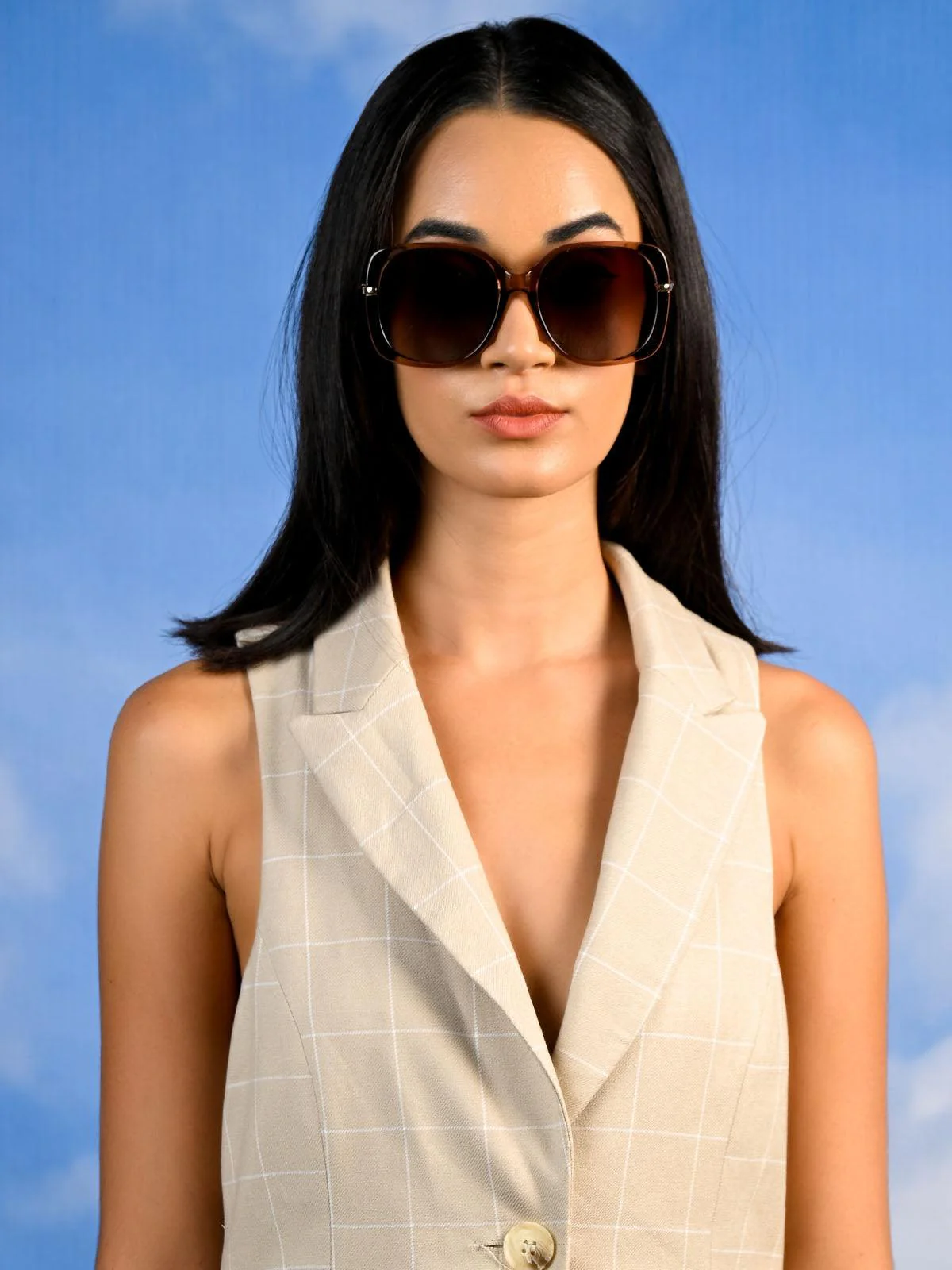 Odette Women Burgundy Chic Tinted Sunglasses