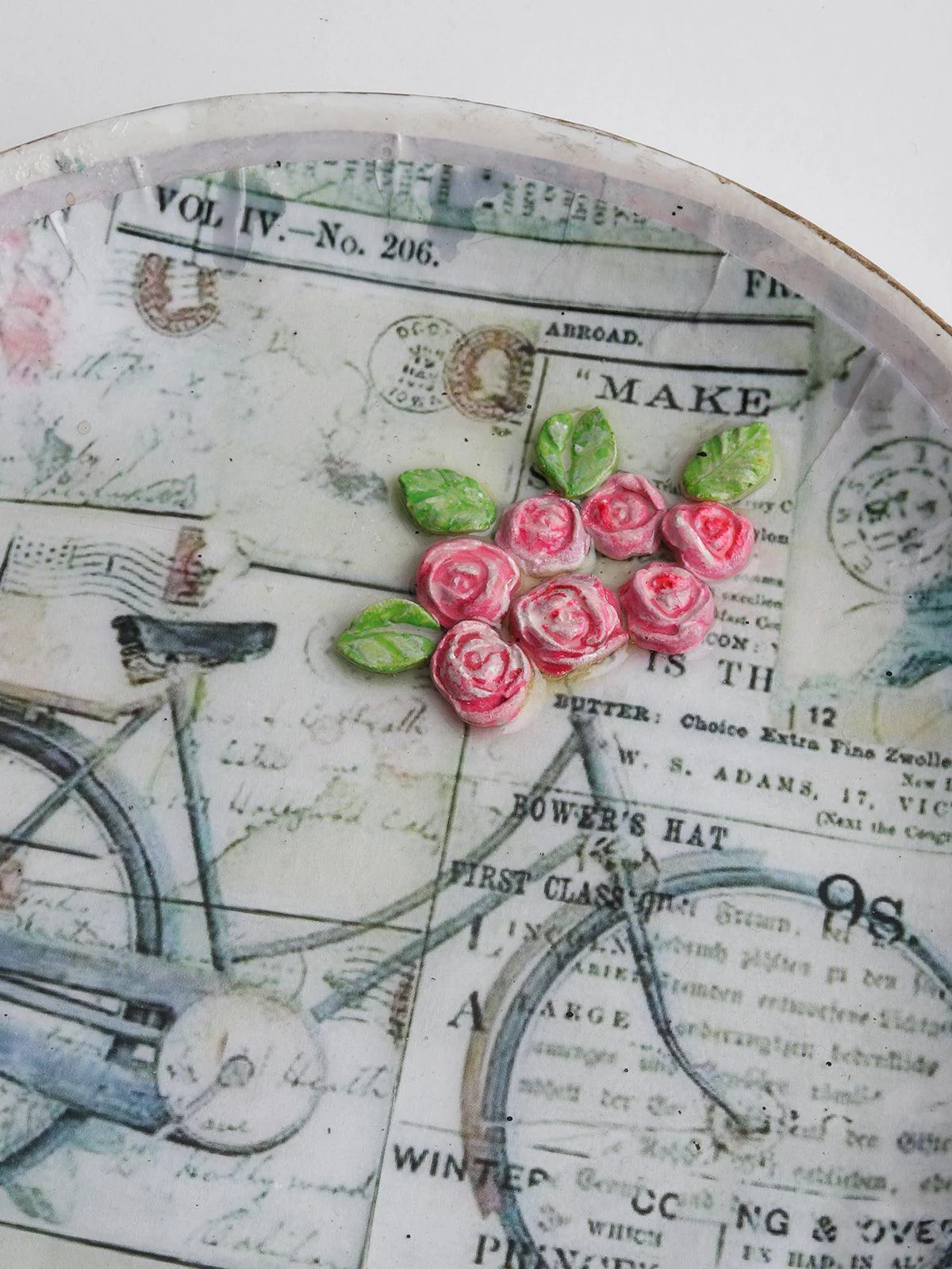 Odette Women Wall Hanging Plate - Image 3