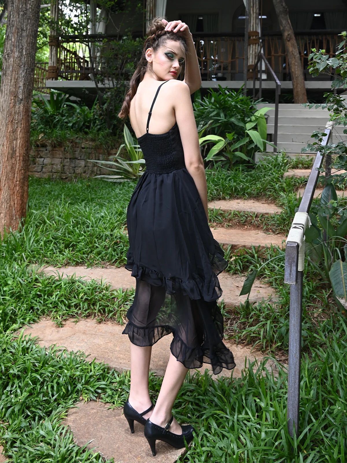 Odette Women Black Polyester Georgette Solid Stitched Dress - Image 4