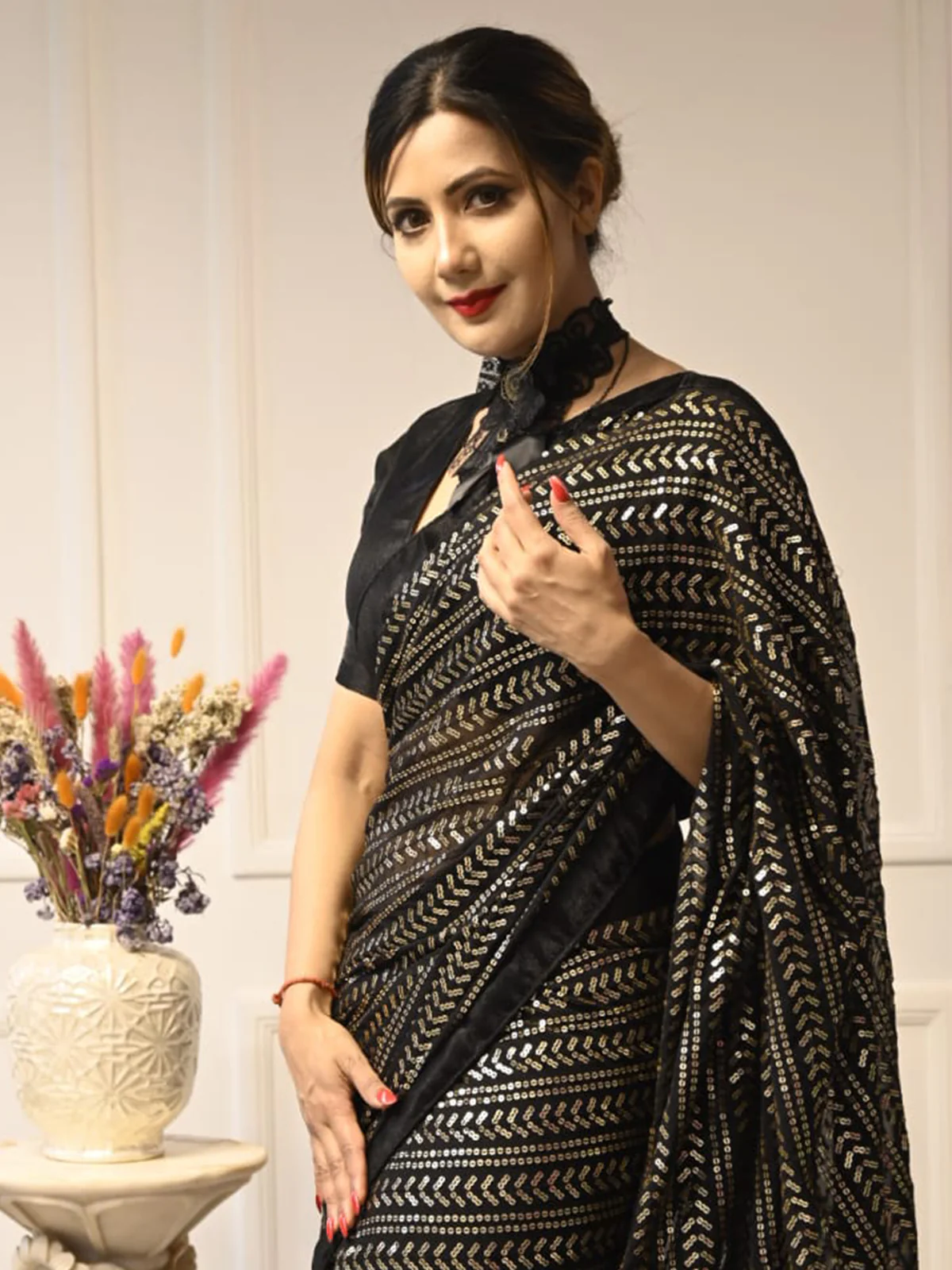 Odette Women Black Sequin Georgette Saree With Unstitched Blouse - Image 4