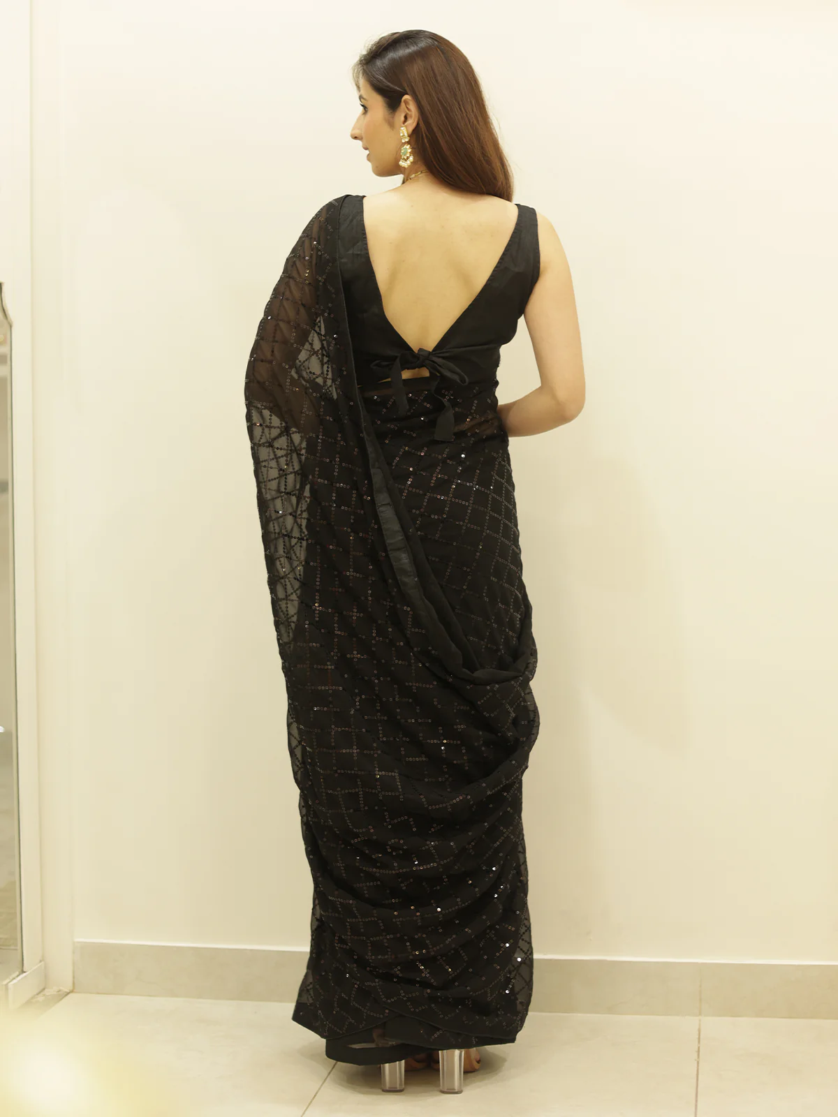 Odette Women Black Designer Sequins Saree With Unstitched Blouse - Image 4