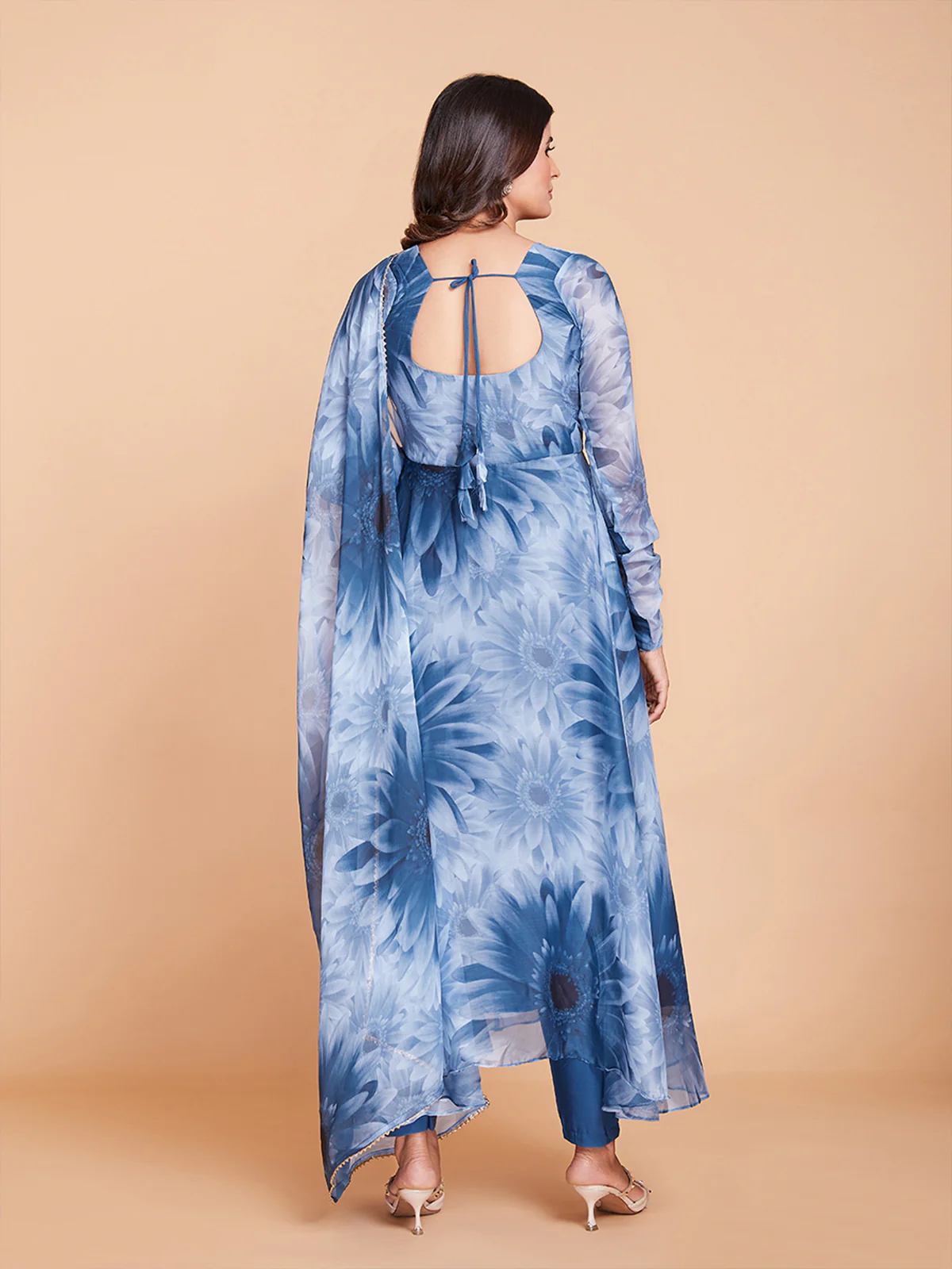 Odette Women Blue Faux Georgette Printed Stitched Kurta Set - Image 4