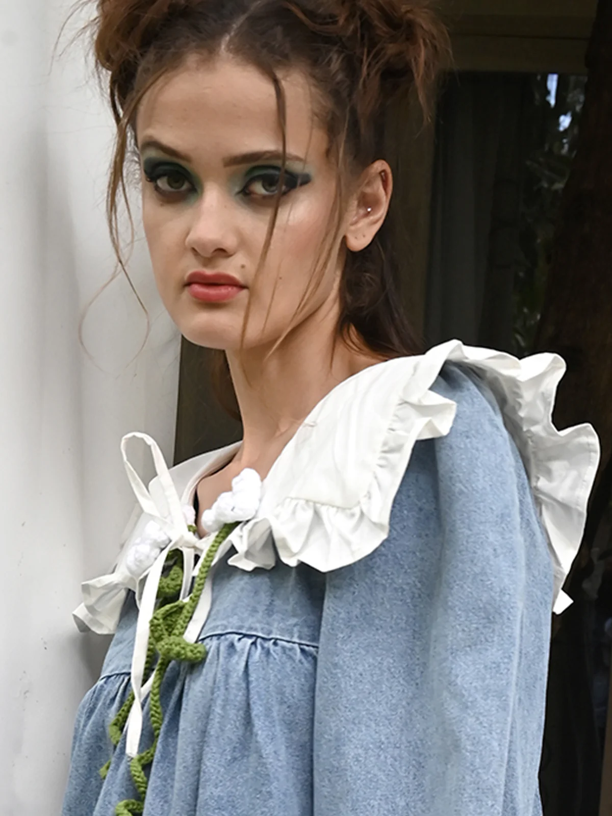 Odette Women Blue Heavy Gsm Denim Dress With White Collar - Image 5