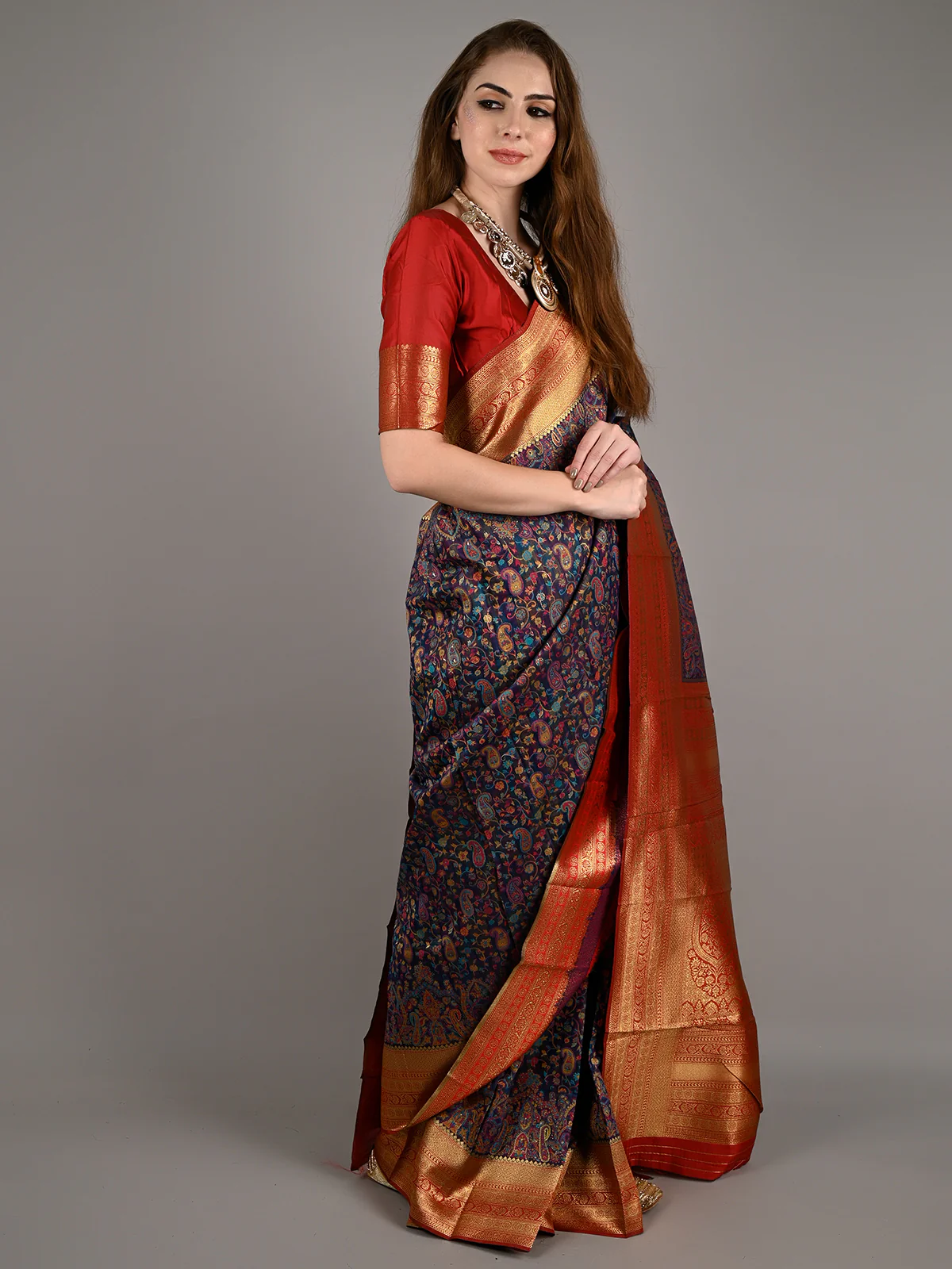 Odette Women Blue Modal Woven Saree With Unstitched Blouse - Image 2