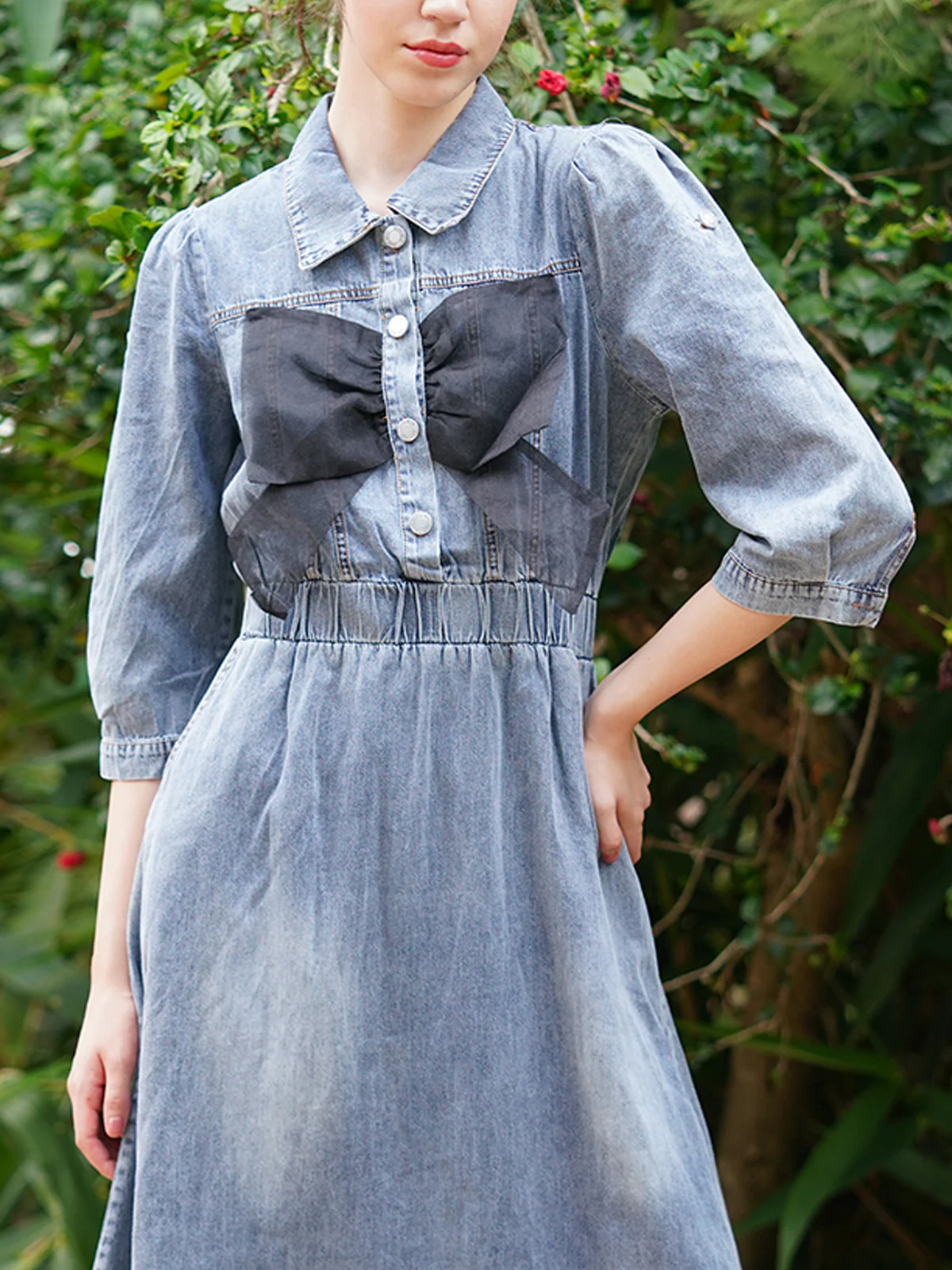 Odette Women Blue Washed Denim Collared Long Solid Dress - Image 5