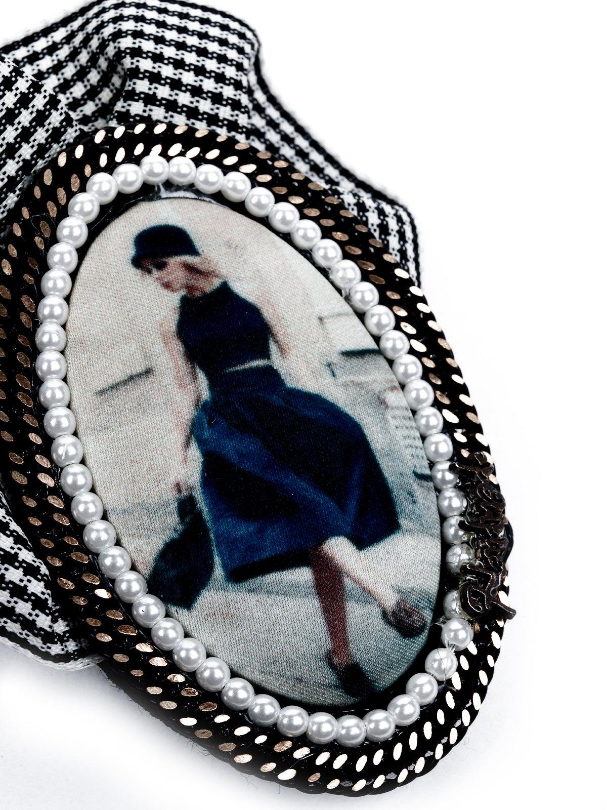 Odette Women Black Metal Brooch - Image 5