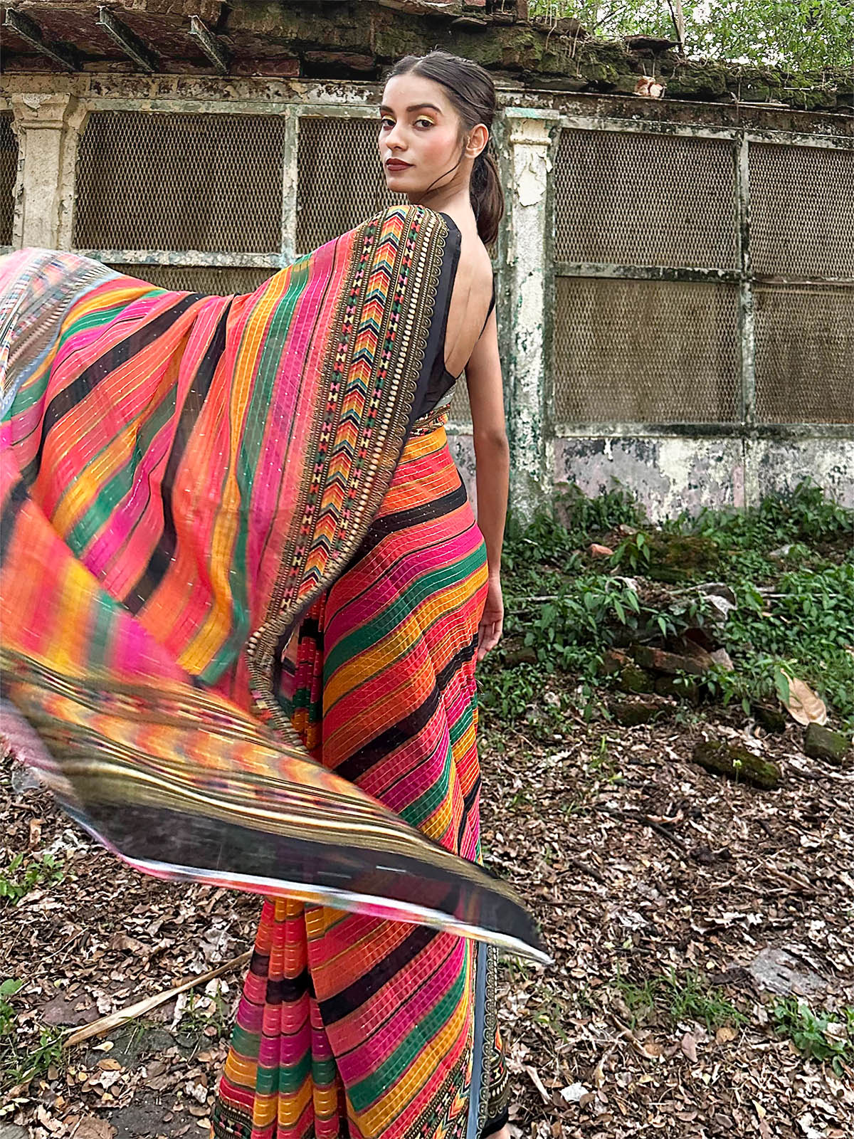 Odette Women Classy Multicolor Georgette Saree With Unstitched Blouse - Image 2