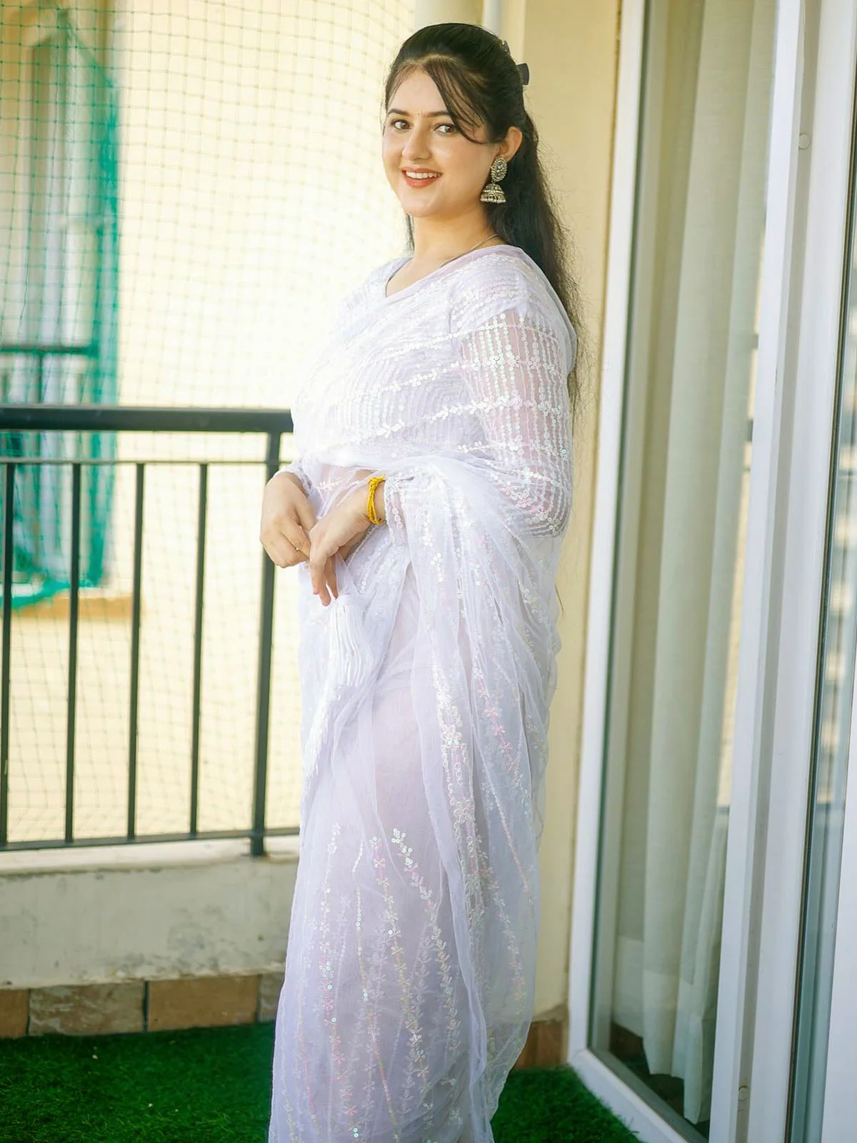 Odette Women Designer White Net Sequins Saree With Unstitched Blouse - Image 3