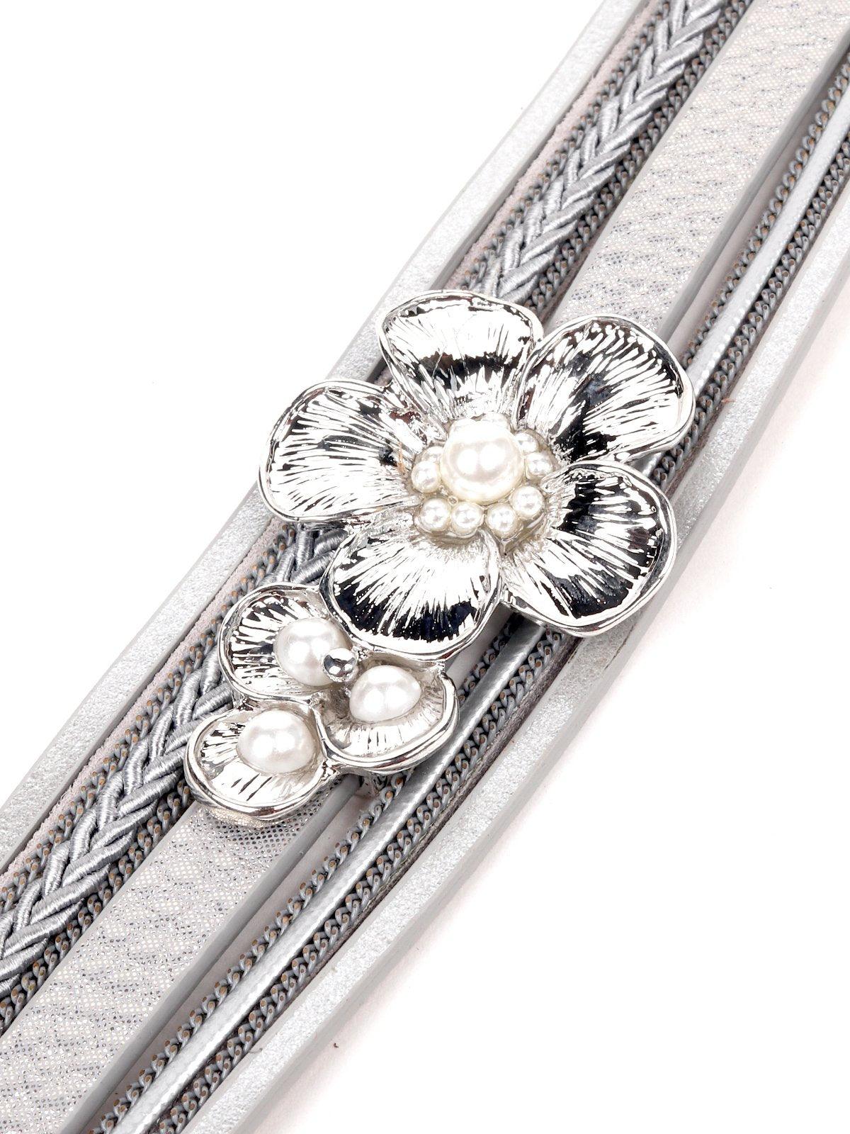 Odette Women Elegant Grey Cuff Bracelet - Image 4