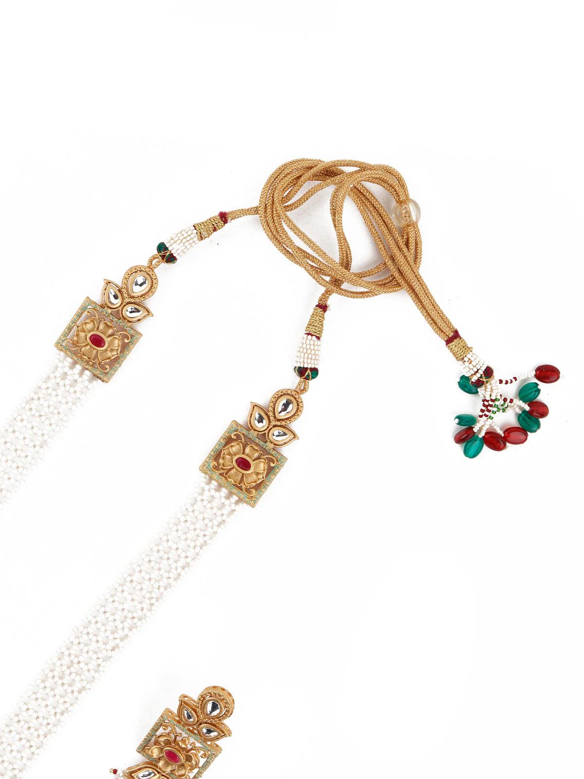 Odette Women Netted Pattern Gold Tone Kundan-Pearl Necklace Set - Image 6