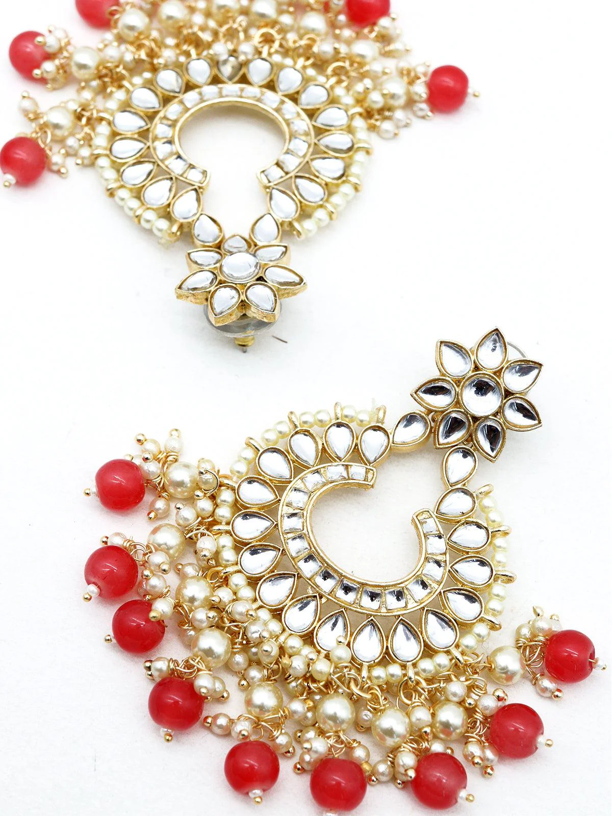 Odette Women Rich Pot Shape Kundan Pearl Earrings - Image 5