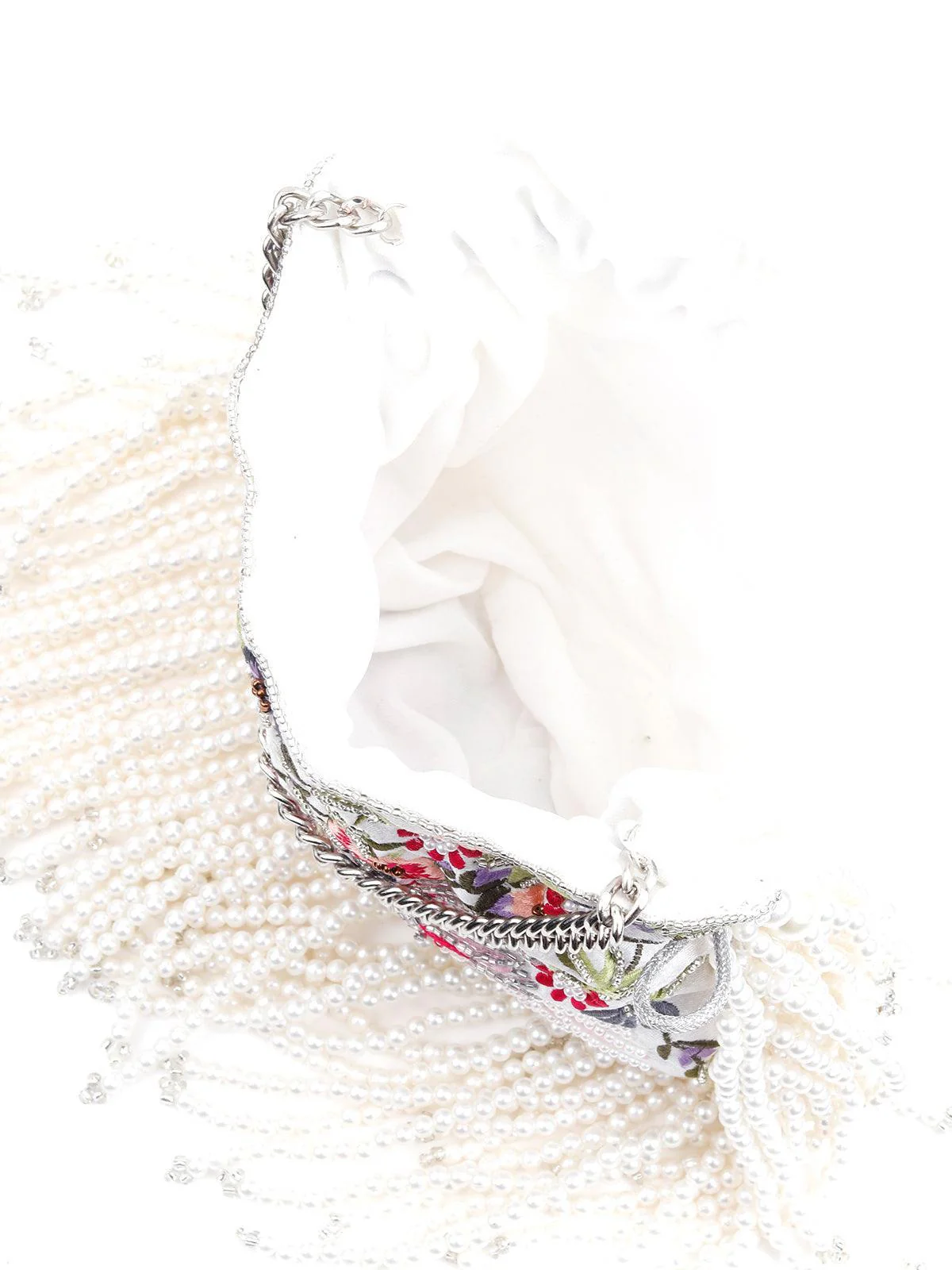 Odette Women White Beautifying Potli - Image 6