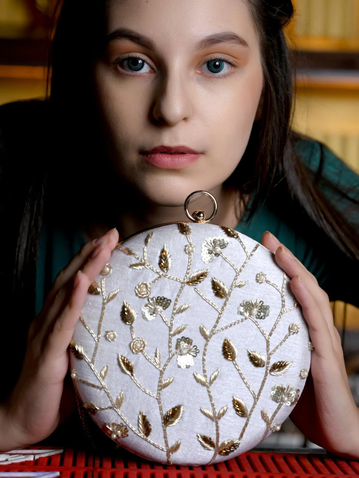 Odette Women White Pretty Round Adorning Clutch!