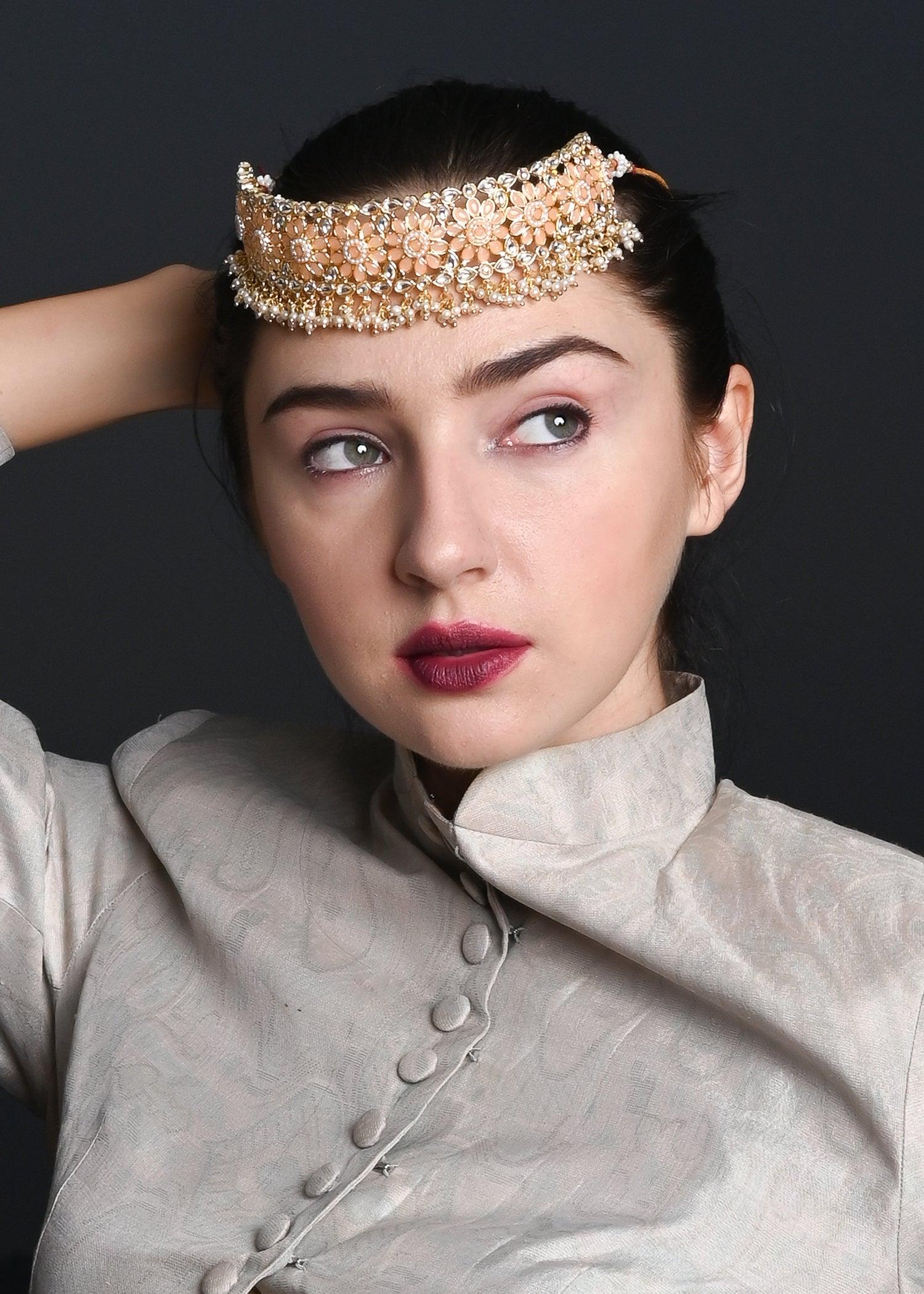 Odette Women Delight Gold Choker Set