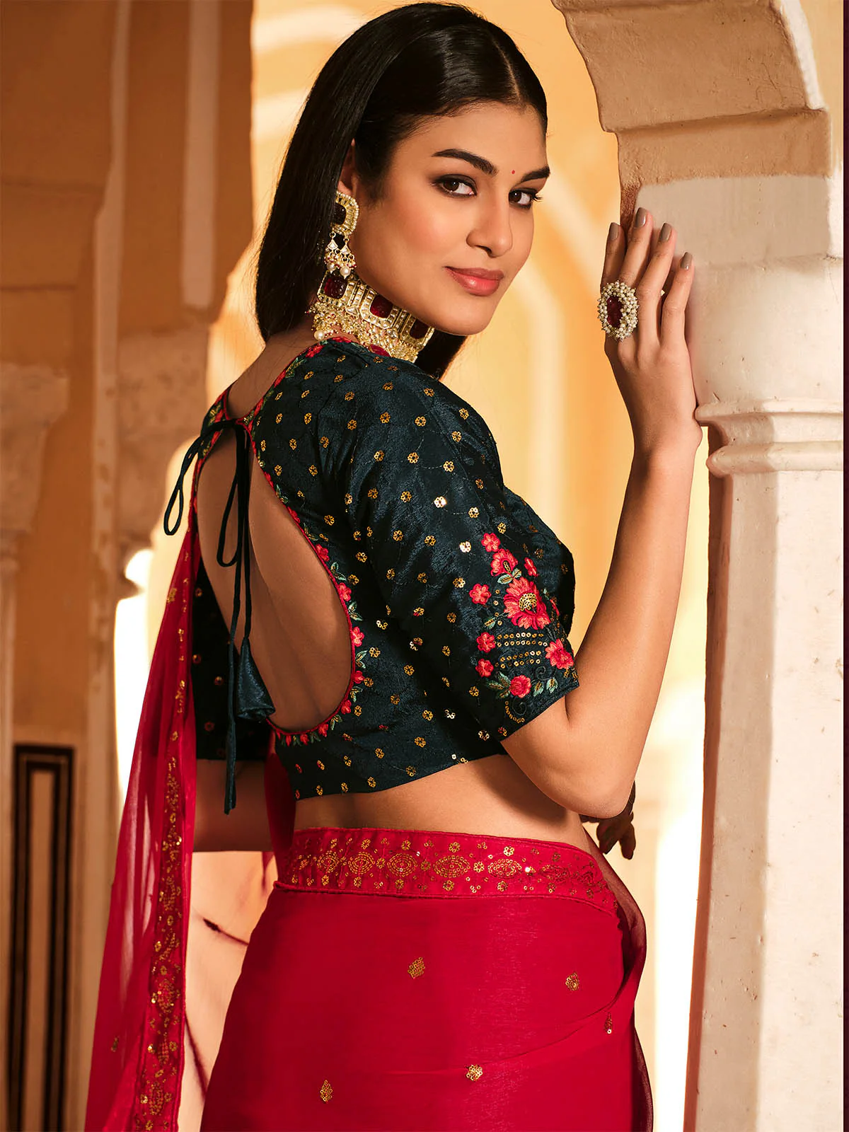 Odette Women Designer Red Chinon Saree With Unstitched Blouse - Image 3