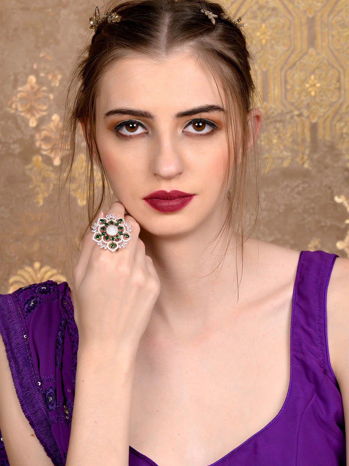 Odette Women Emerald Green Faux Stone Studded Mixed Metal Ring - Image 2