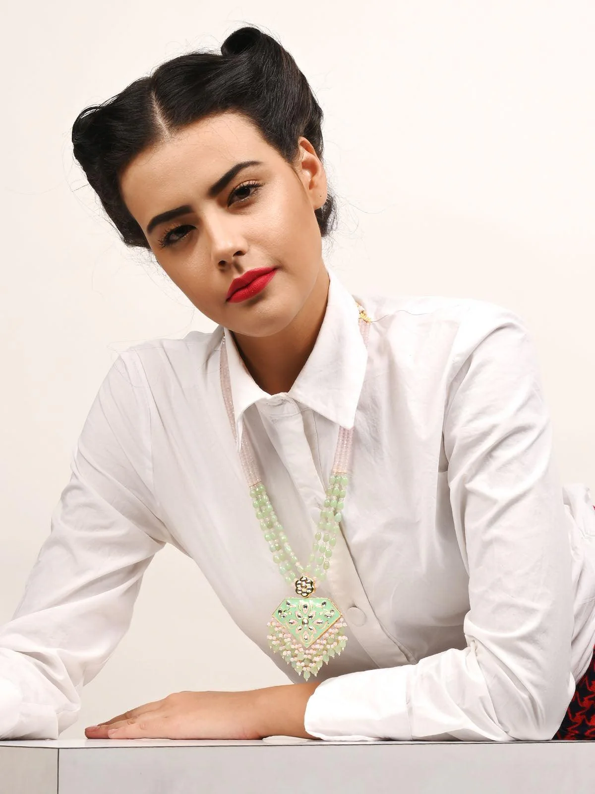 Odette Women Enticing Pistachio Green And Rose Quartz Necklace Set - Image 2