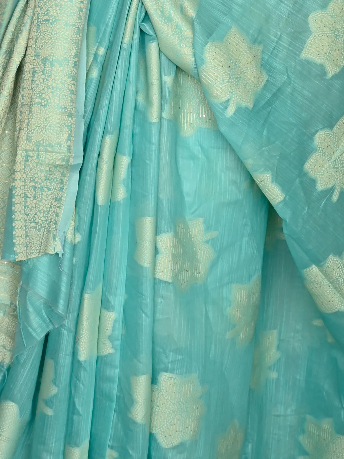 Odette Women Festive Blue Silk Blend Woven Saree With Unstitched Blouse - Image 6