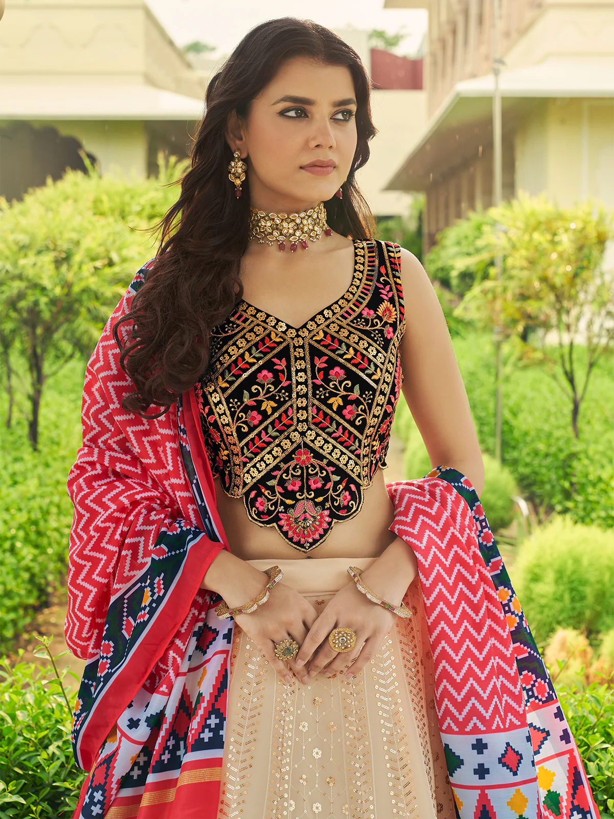 Odette Women Beige Semi Stitched Lehenga With  Unstitched Blouse - Image 3
