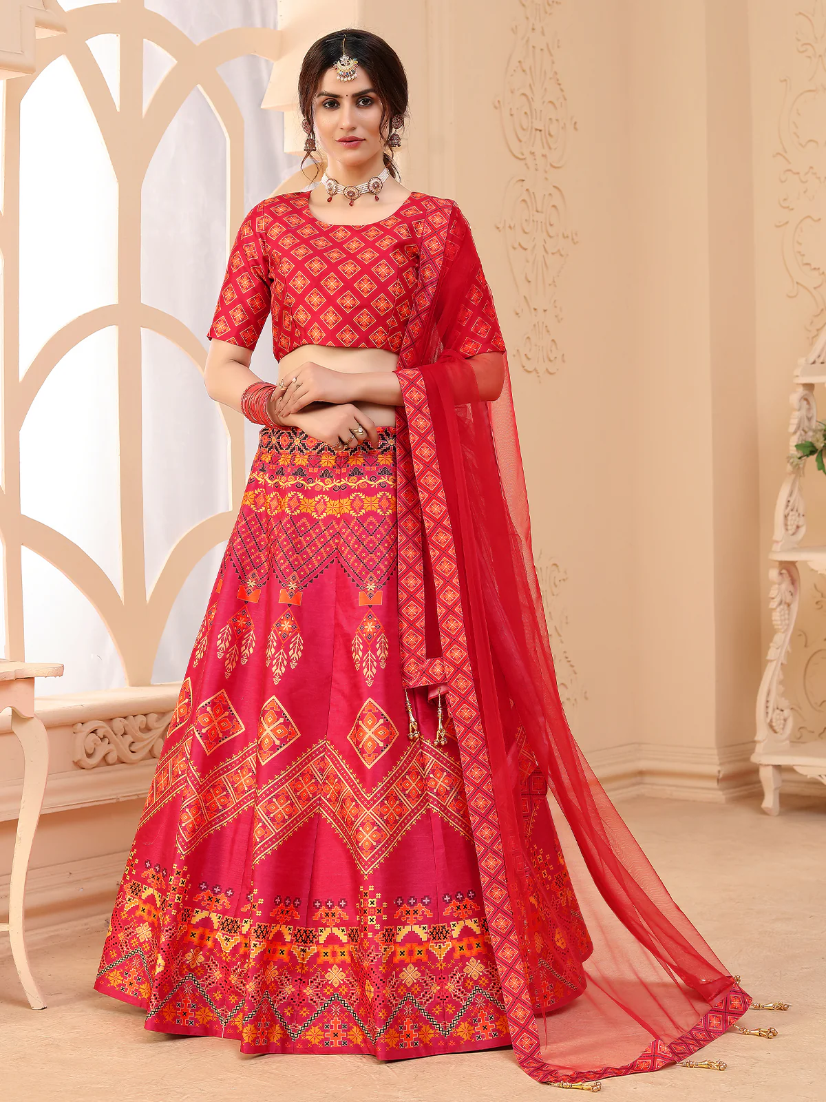 Odette Women Magenta Semi Stitched Lehenga With  Unstitched Blouse - Image 2
