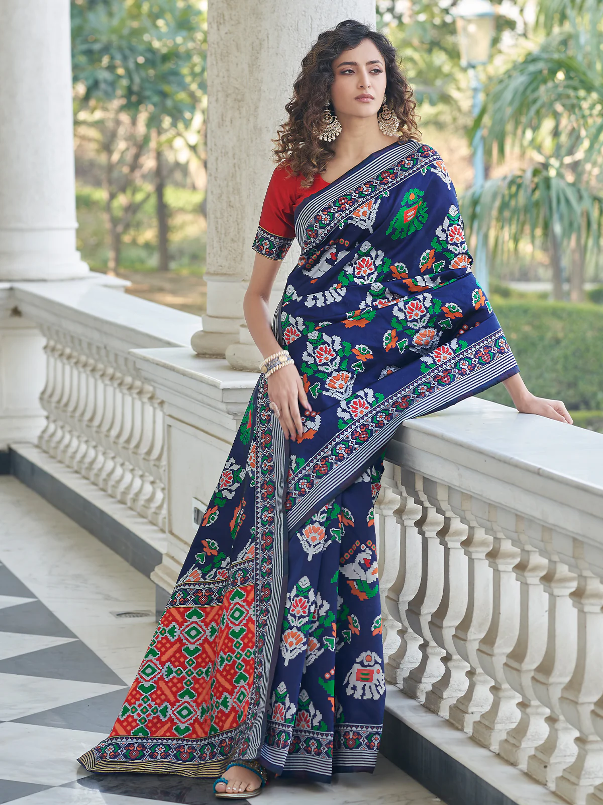 Odette Women Festive Designer Dark Blue Saree With Unstitched Blouse - Image 2