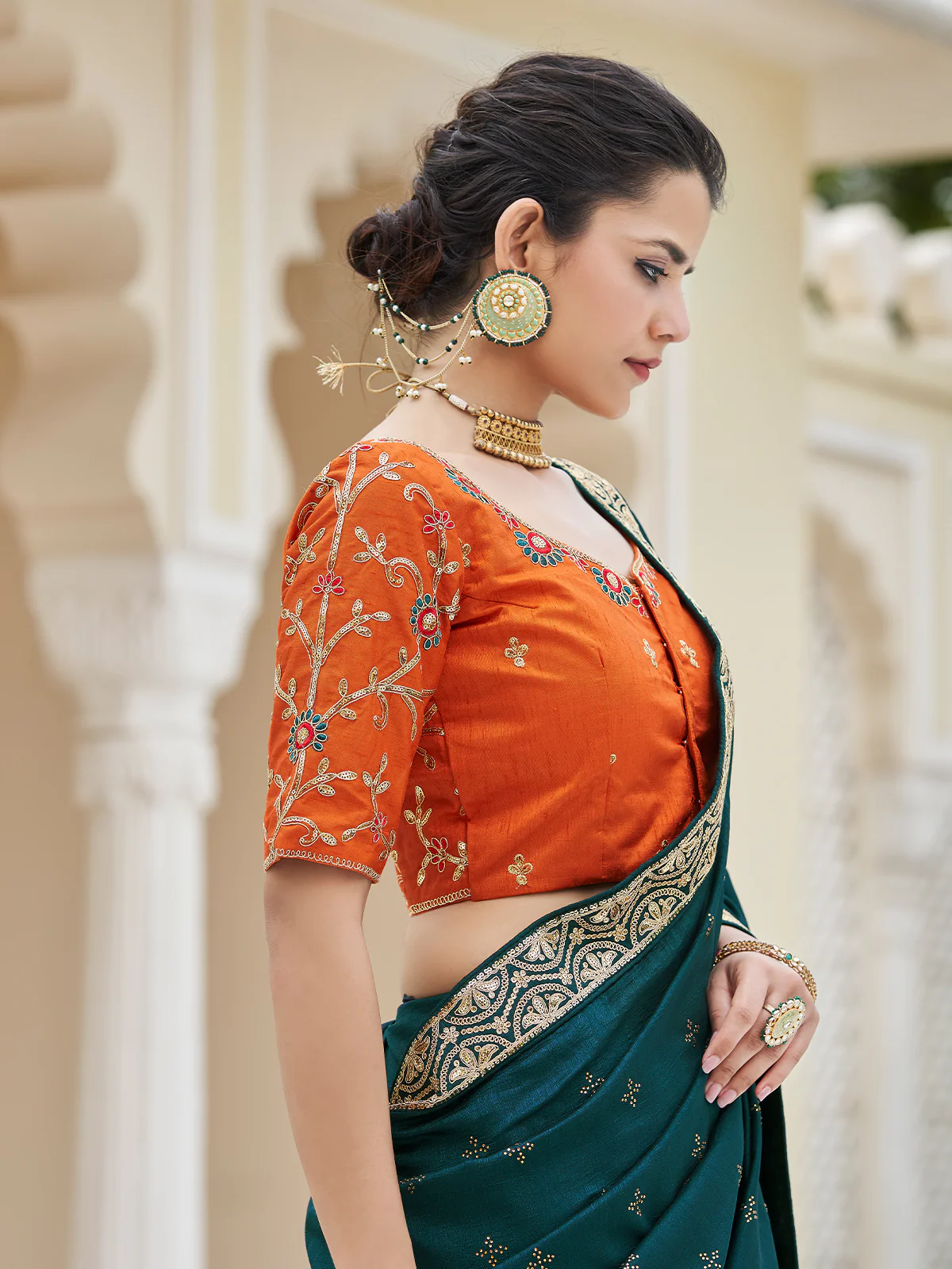 Odette Women Teal Saree With Unstitched Blouse - Image 3