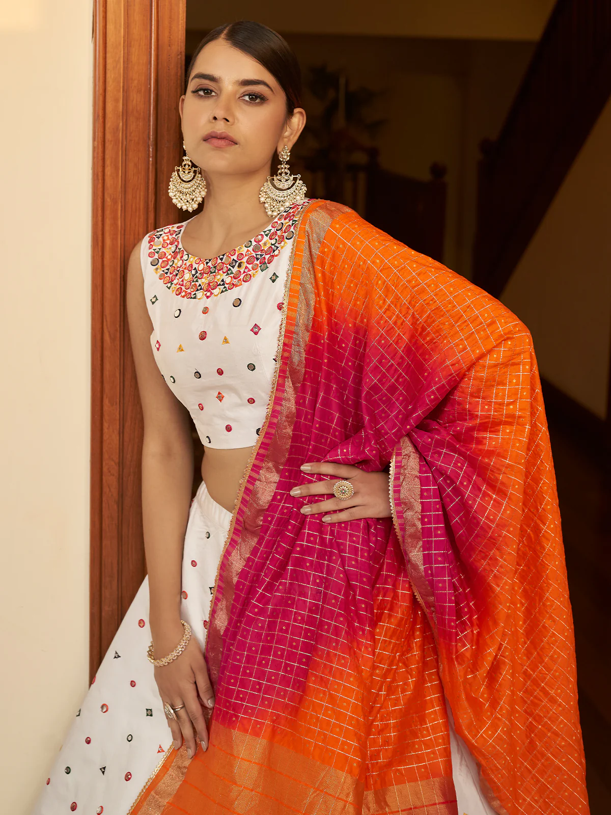Odette Women White Semi Stitched Lehenga With  Unstitched Blouse - Image 4