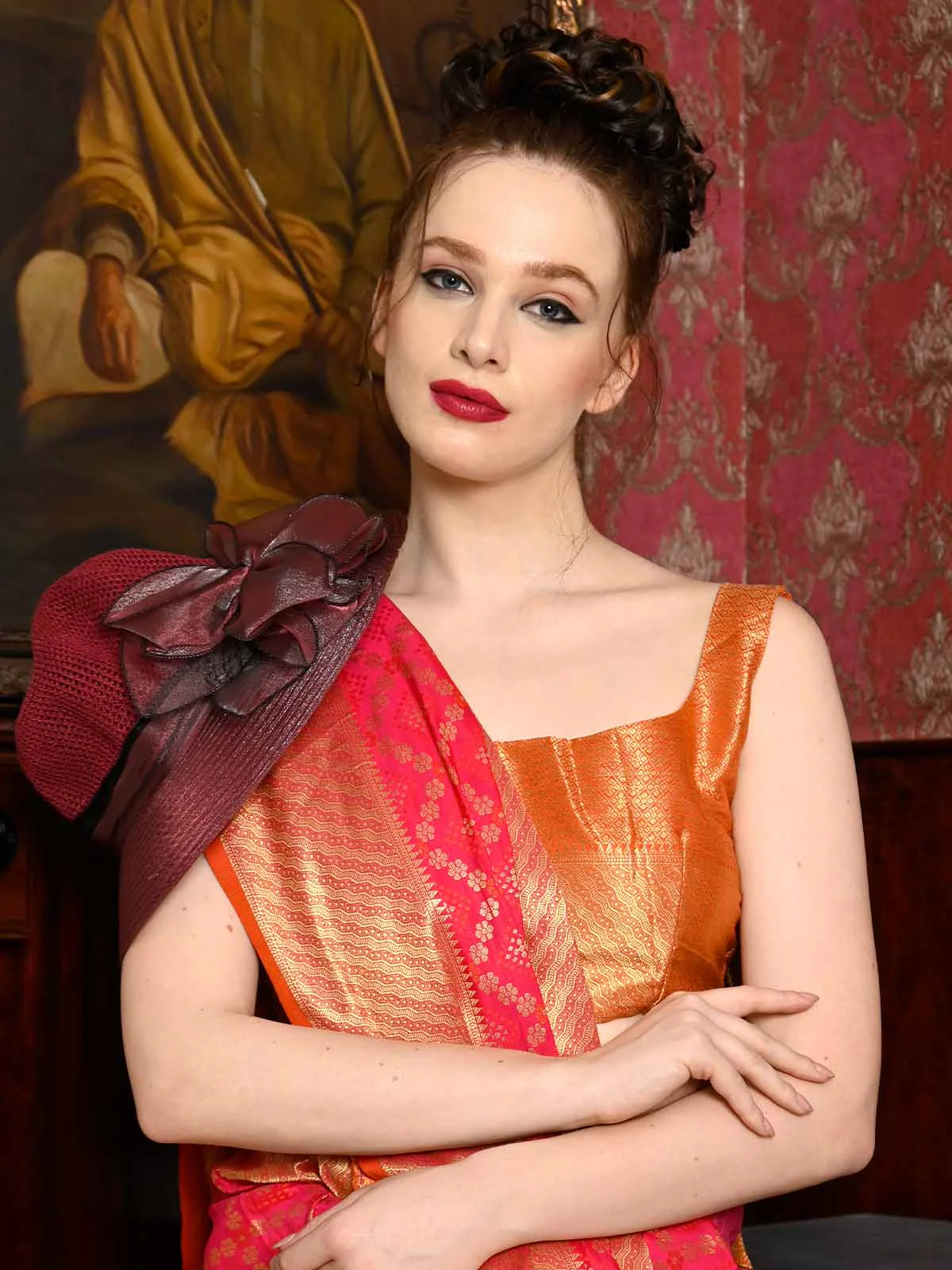 Odette Women Festive Magenta Silk Blend Woven Saree With Unstitched Blouse - Image 3