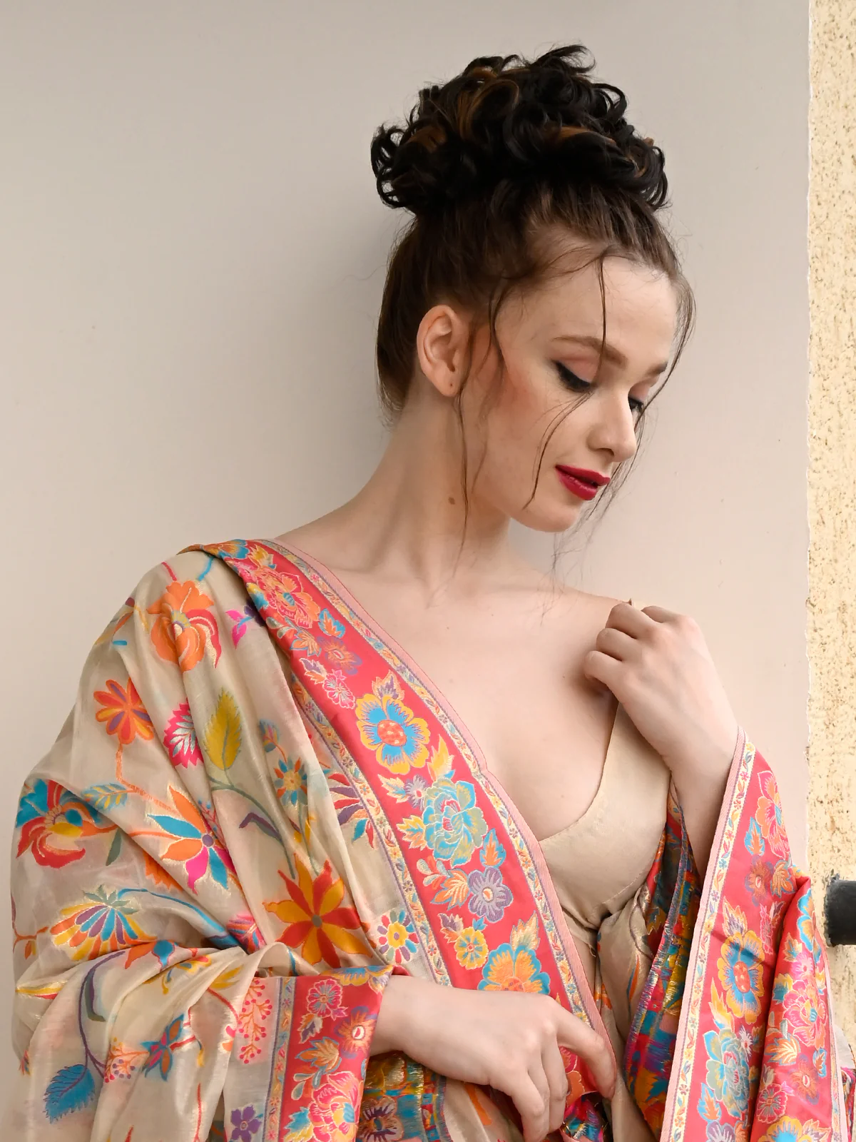 Odette Women Festive Apricot Silk Blend Woven Saree With Unstitched Blouse - Image 4