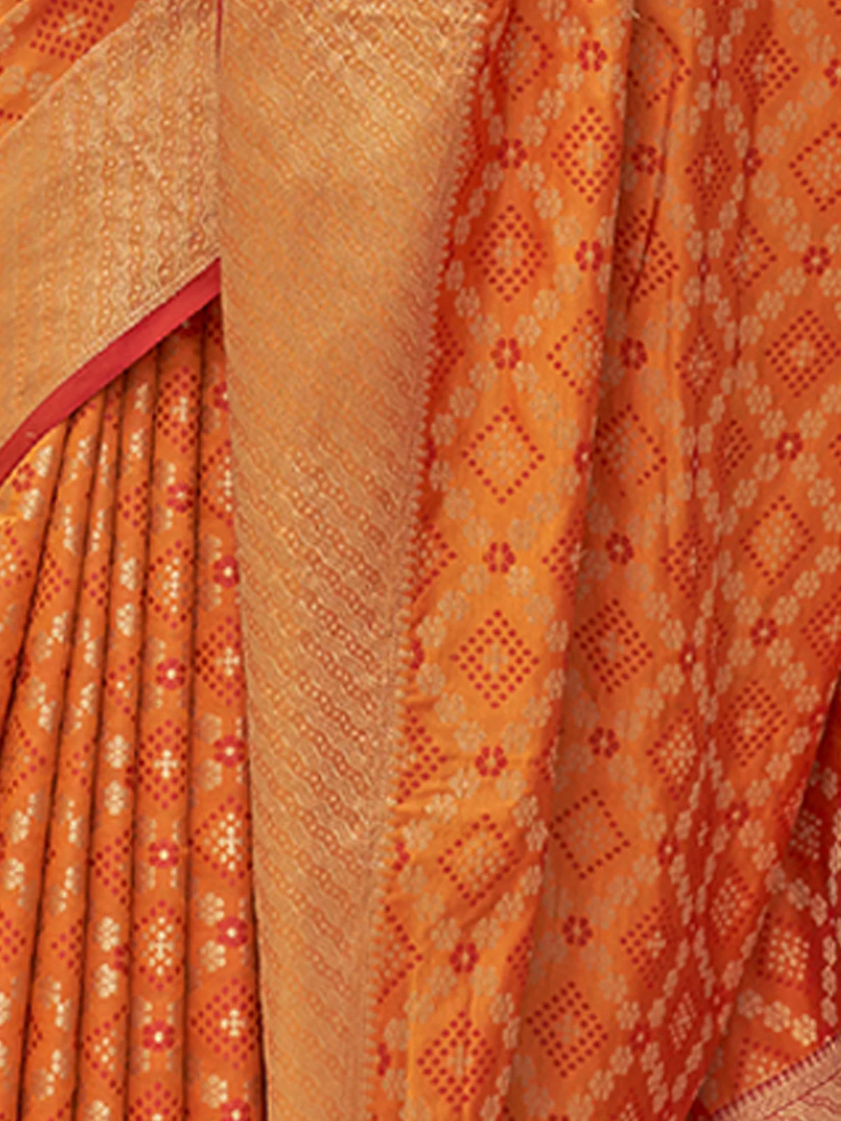 Odette Women Festive Orange Silk Blend Woven Saree With Unstitched Blouse - Image 3