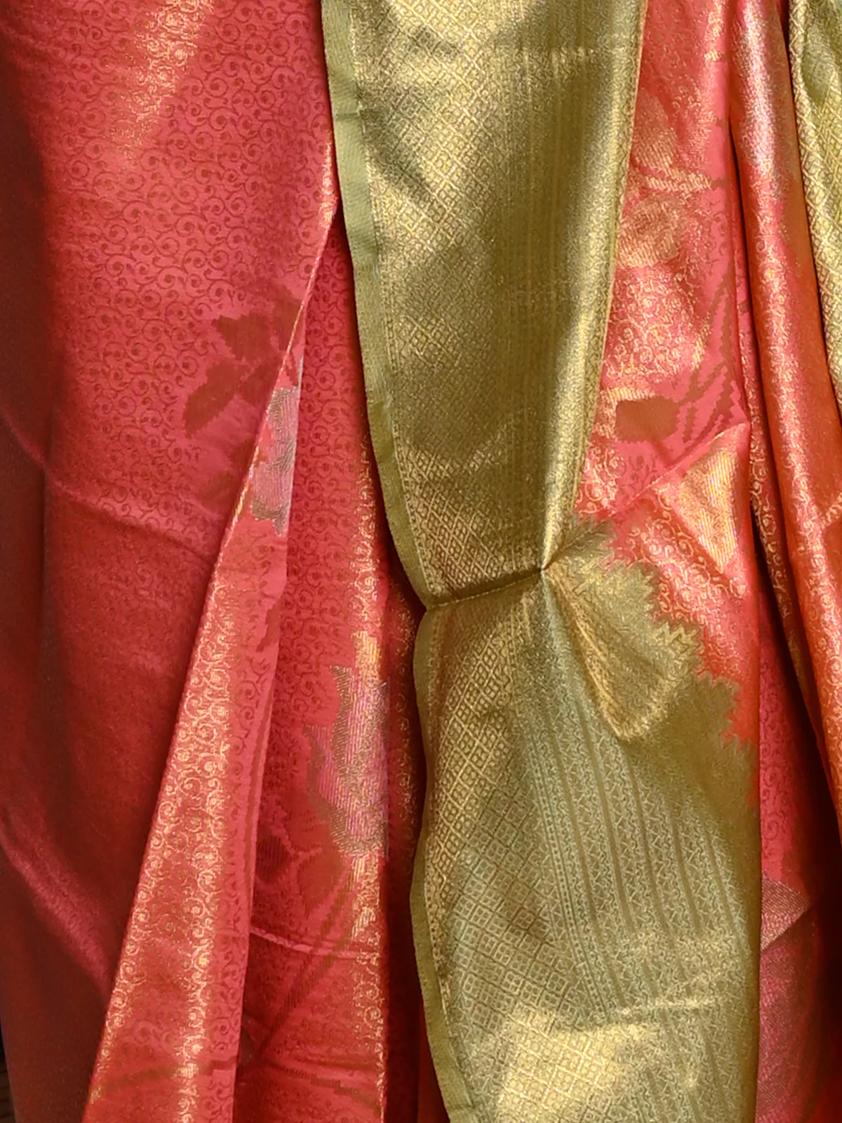 Odette Women Festive Pink Silk Blend Woven Saree With Unstitched Blouse - Image 5