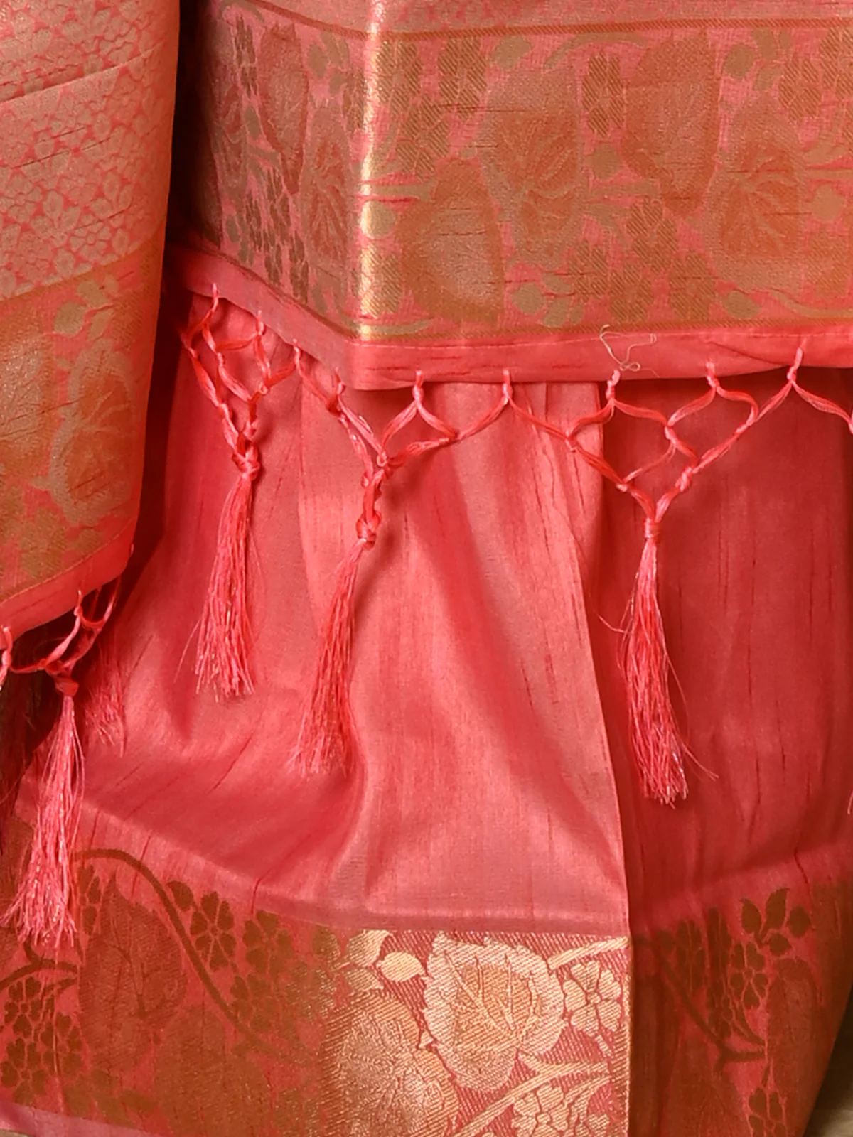 Odette Women Festive Pink Silk Blend Woven Saree With Unstitched Blouse - Image 5