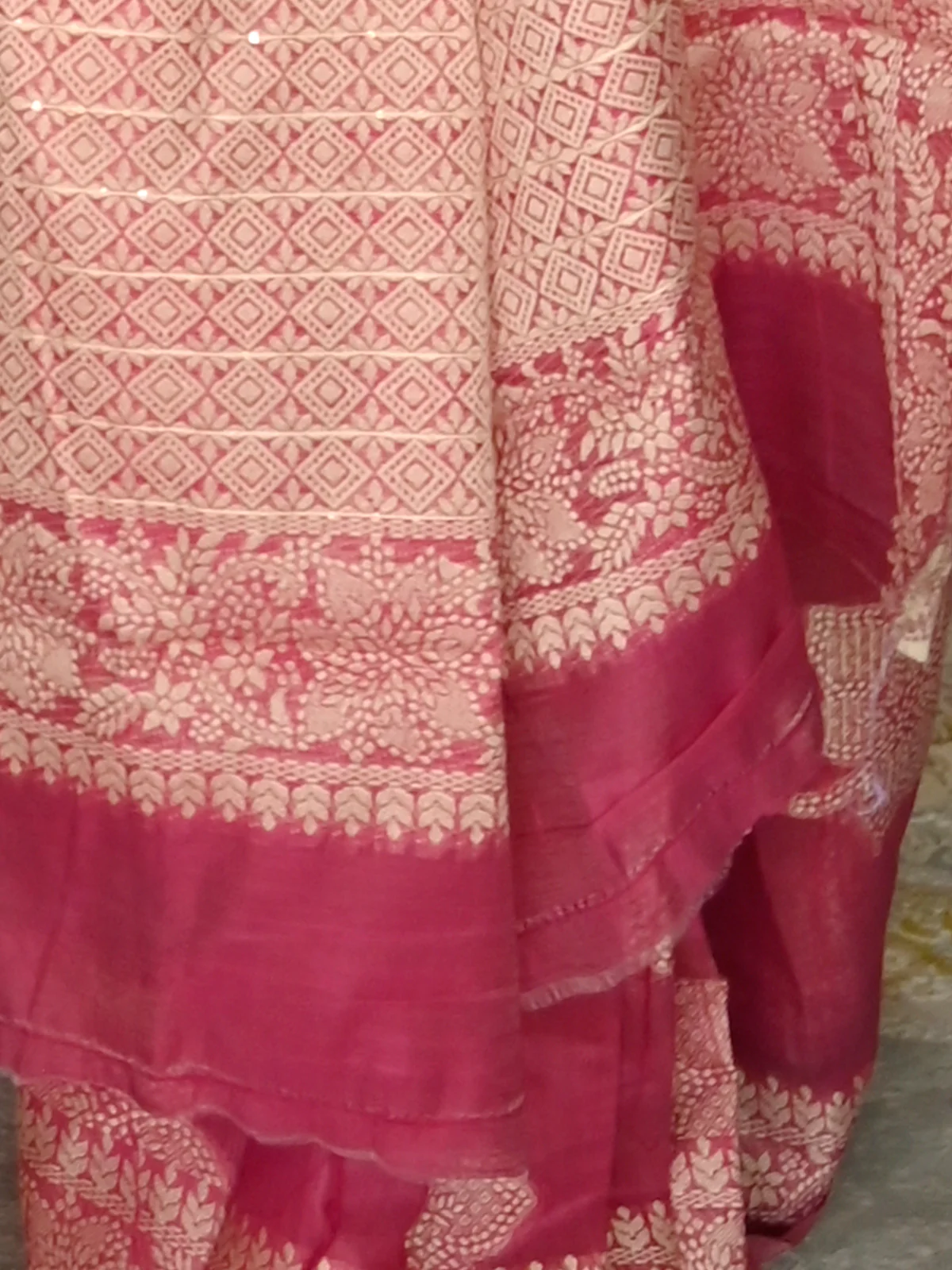 Odette Women Festive Pink Silk Blend Woven Saree With Unstitched Blouse - Image 5