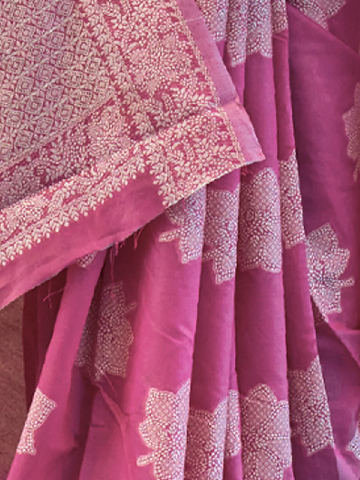 Odette Women Festive Pink Silk Blend Woven Saree With Unstitched Blouse - Image 3