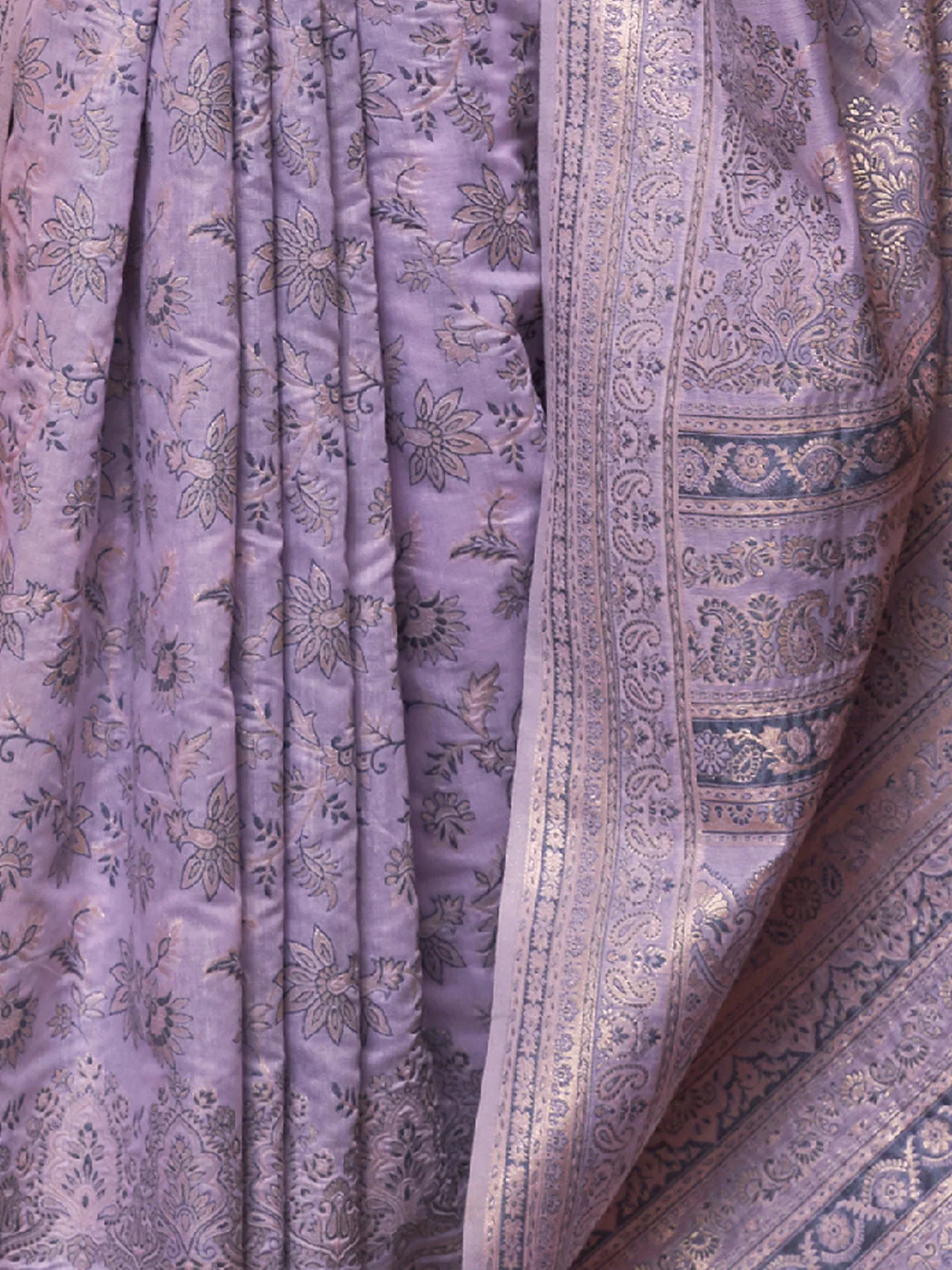 Odette Women Festive Purple Silk Blend Woven Saree With Unstitched Blouse - Image 3