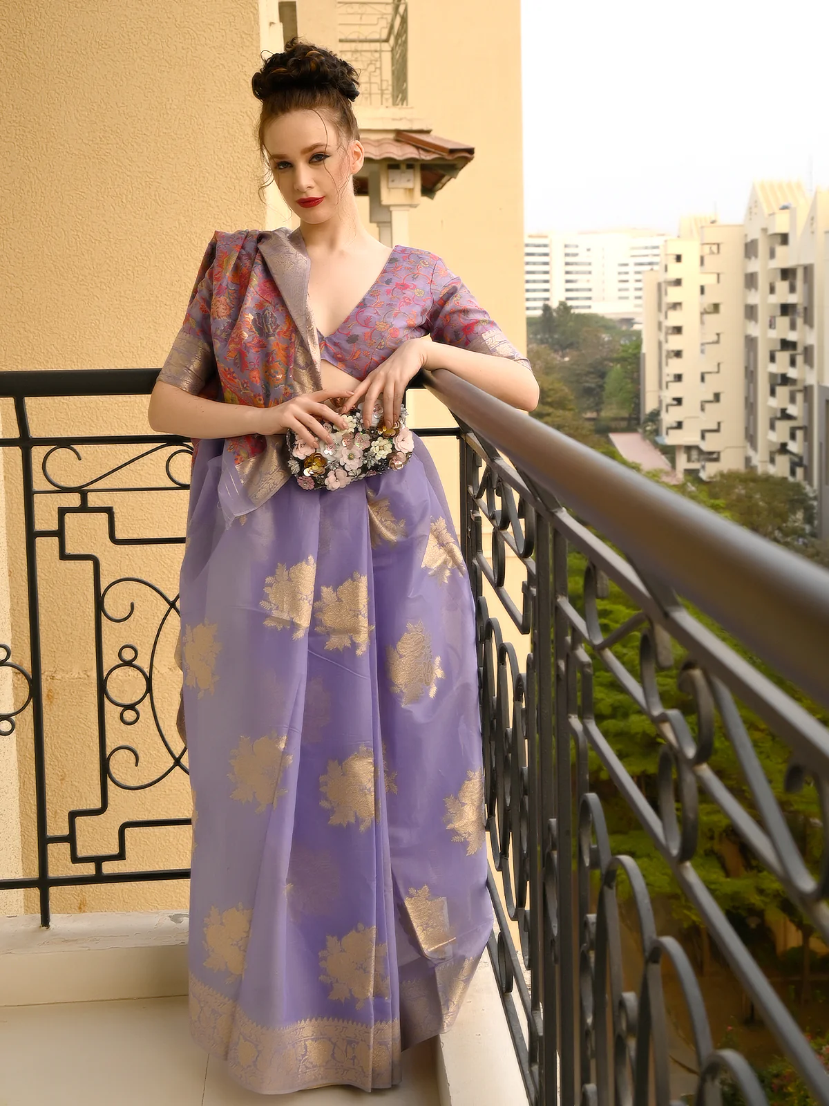 Odette Women Festive Purple Silk Blend Woven Saree With Unstitched Blouse
