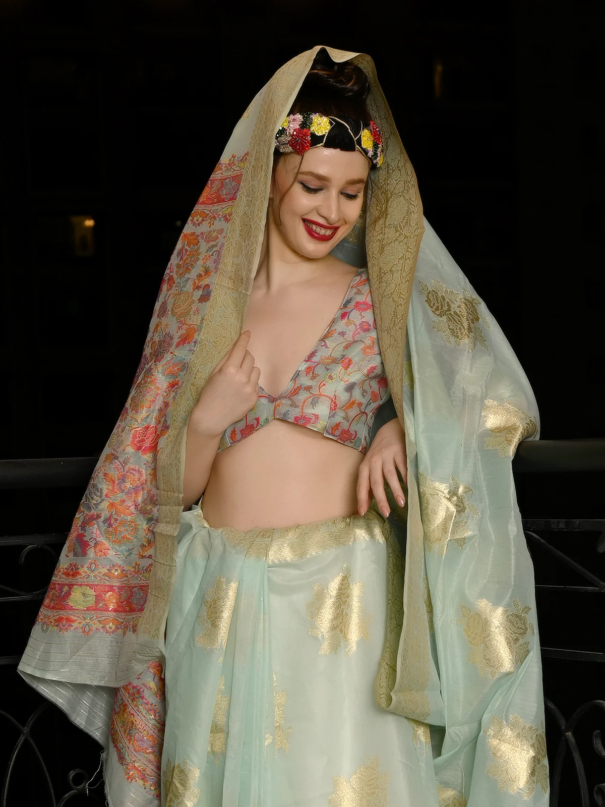 Odette Women Festive Sea Green Silk Blend Woven Saree With Unstitched Blouse - Image 3