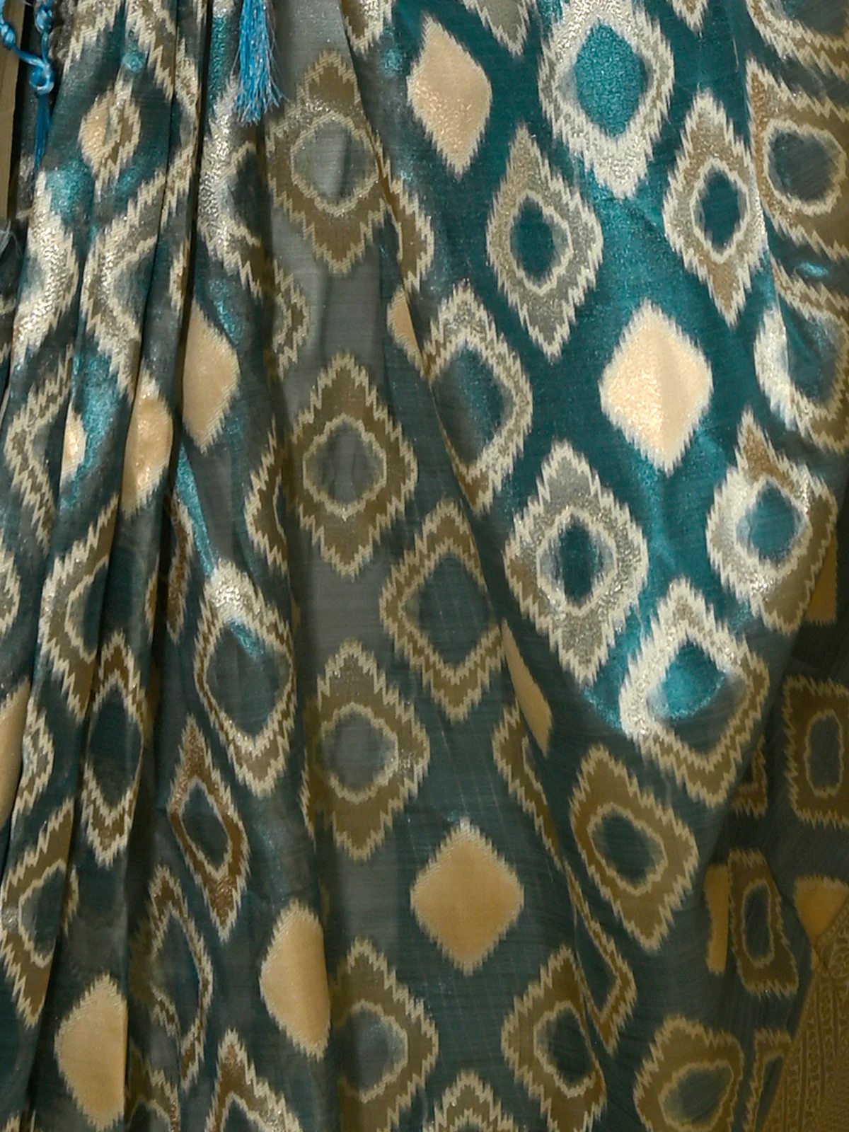 Odette Women Festive Teal Tissue Woven Saree With Unstitched Blouse - Image 5