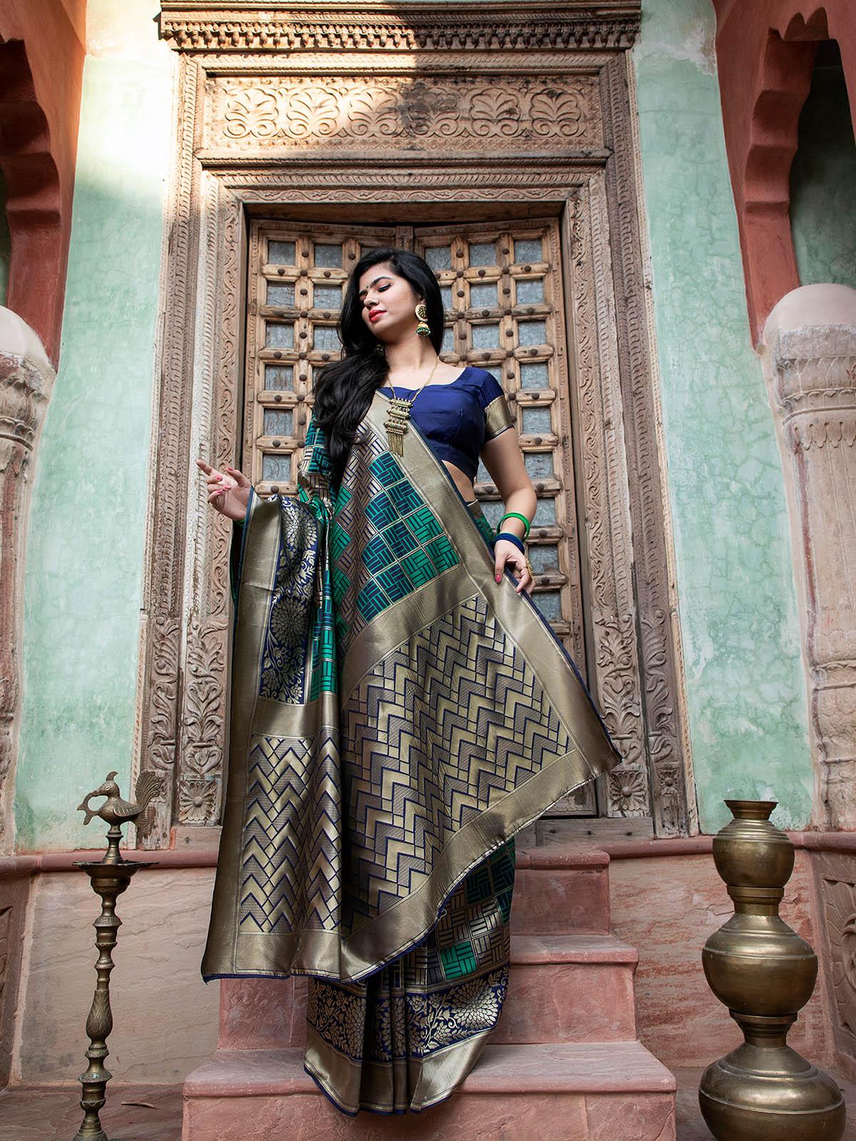 Odette Women Gorgeous Woven Green Banarasi Silk Saree With Unstitched Blouse - Image 4