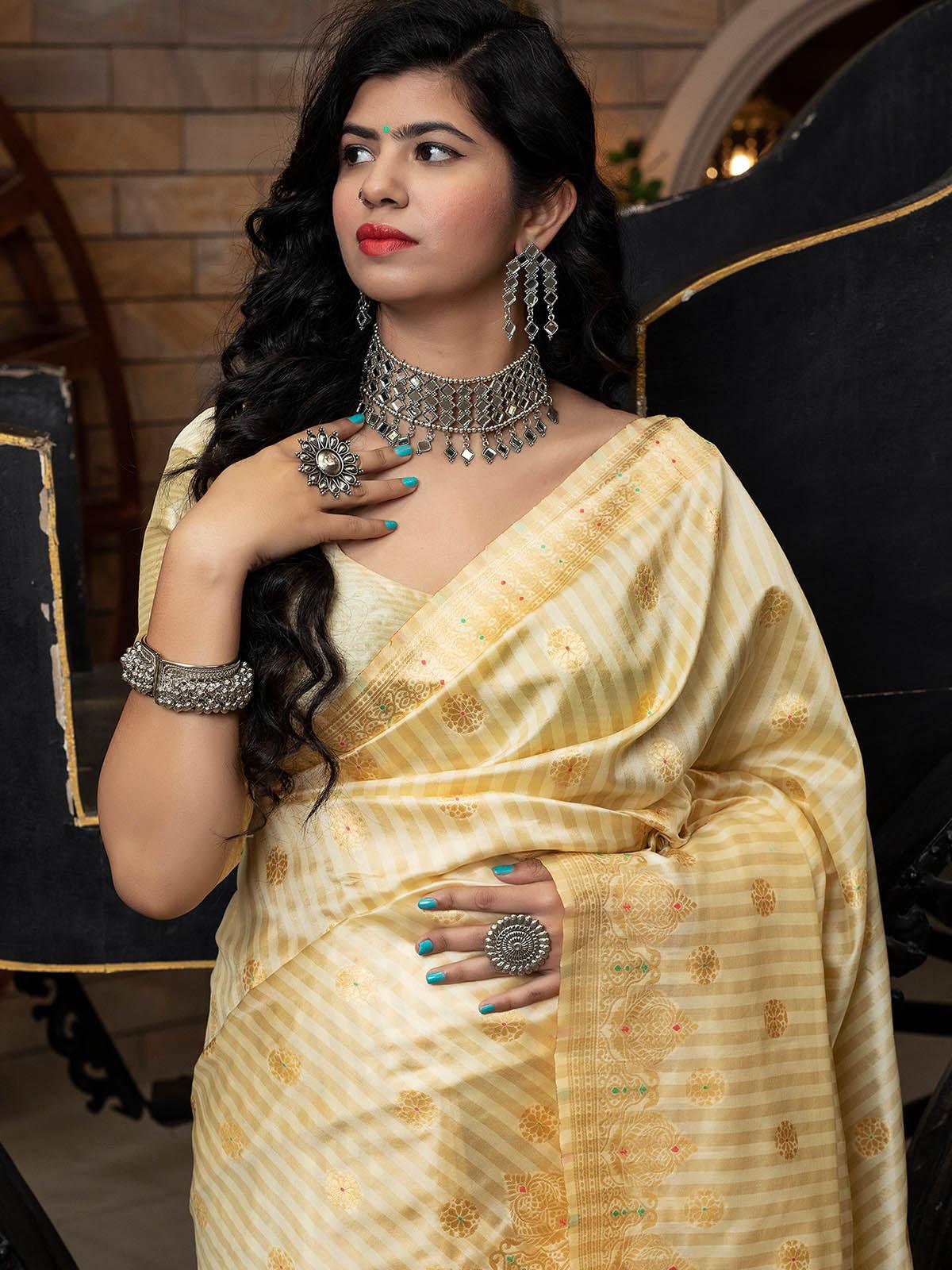 Odette Women Gorgeous Woven Apricot Banarasi Silk Saree With Unstitched Blouse - Image 4