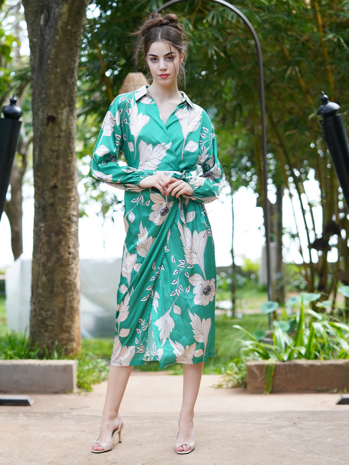Odette Women Green And White Printed Satin Overlap Dress