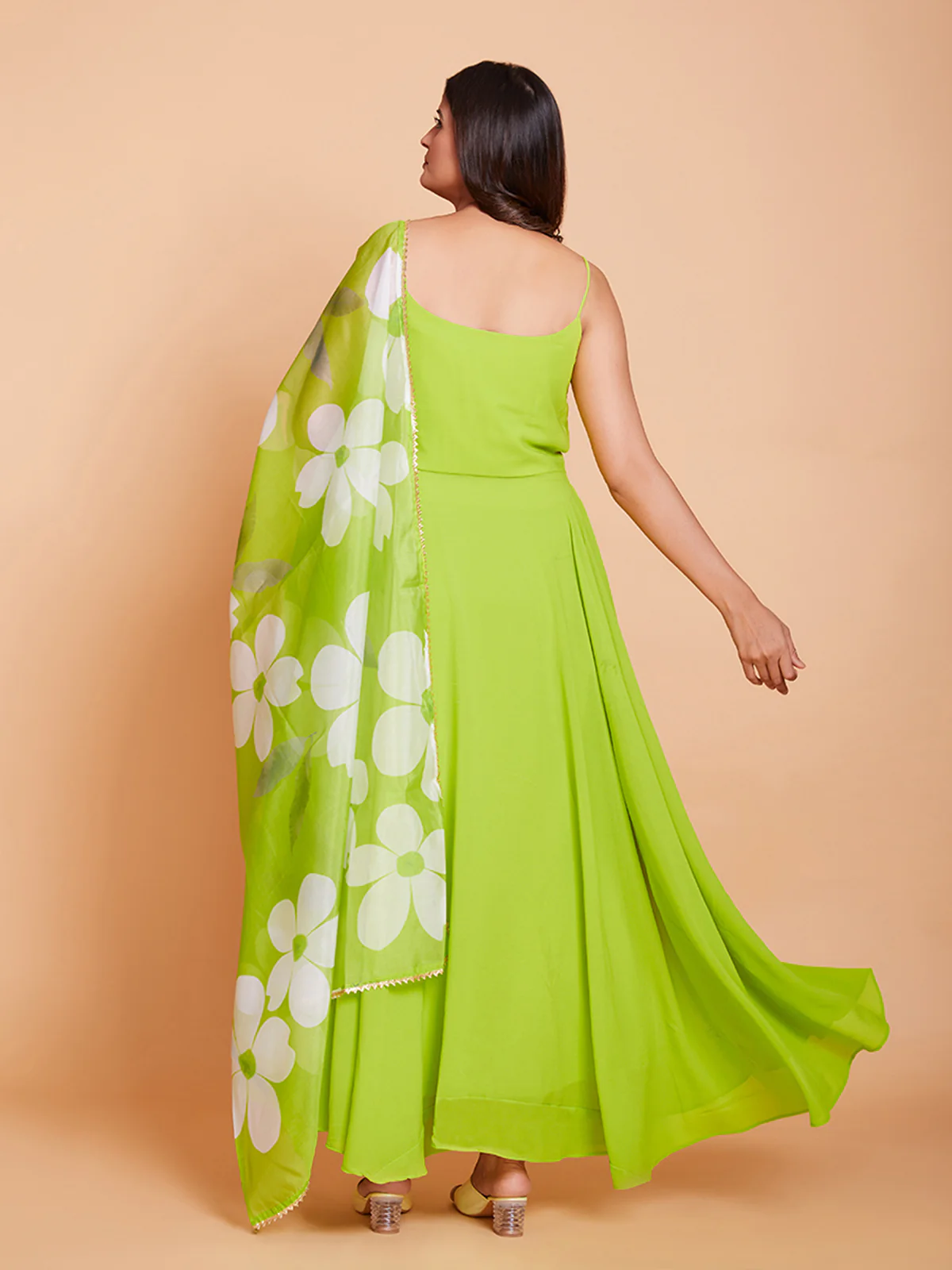 Odette Women Green Faux Georgette Solid Stitched Gown - Image 4