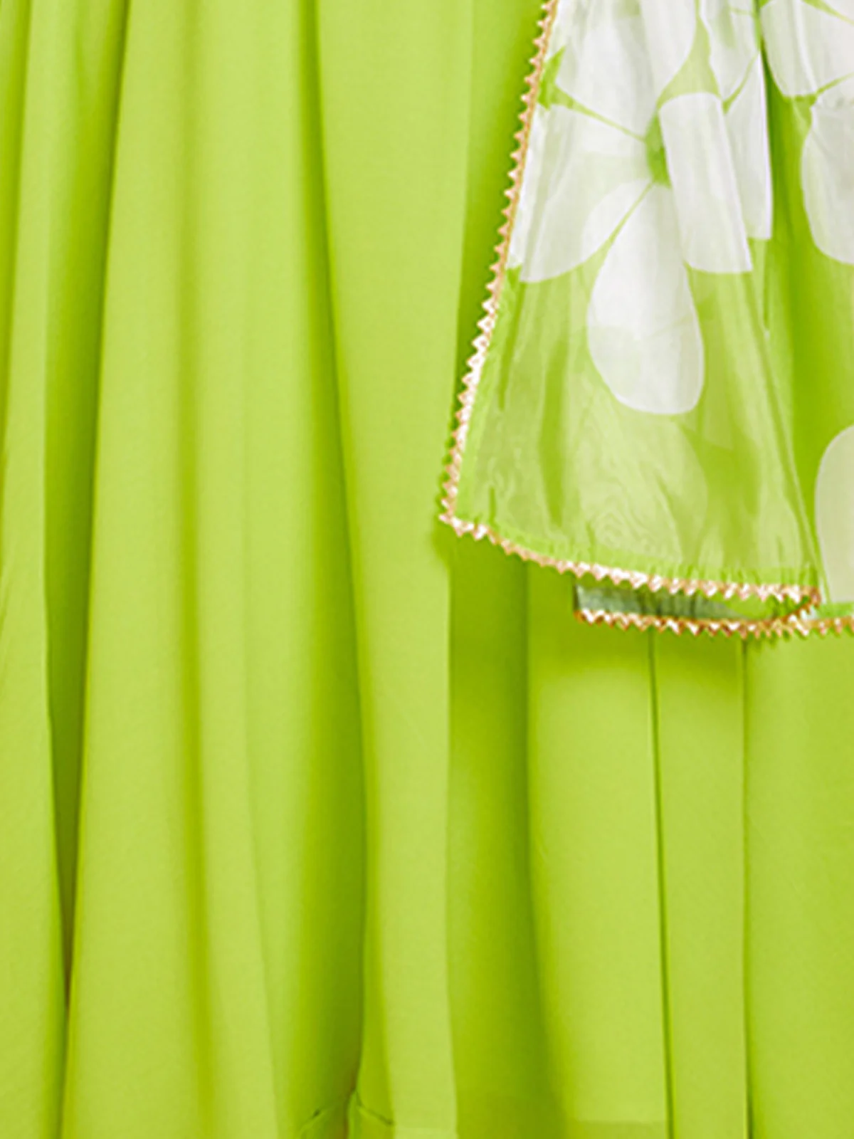 Odette Women Green Faux Georgette Solid Stitched Gown - Image 7