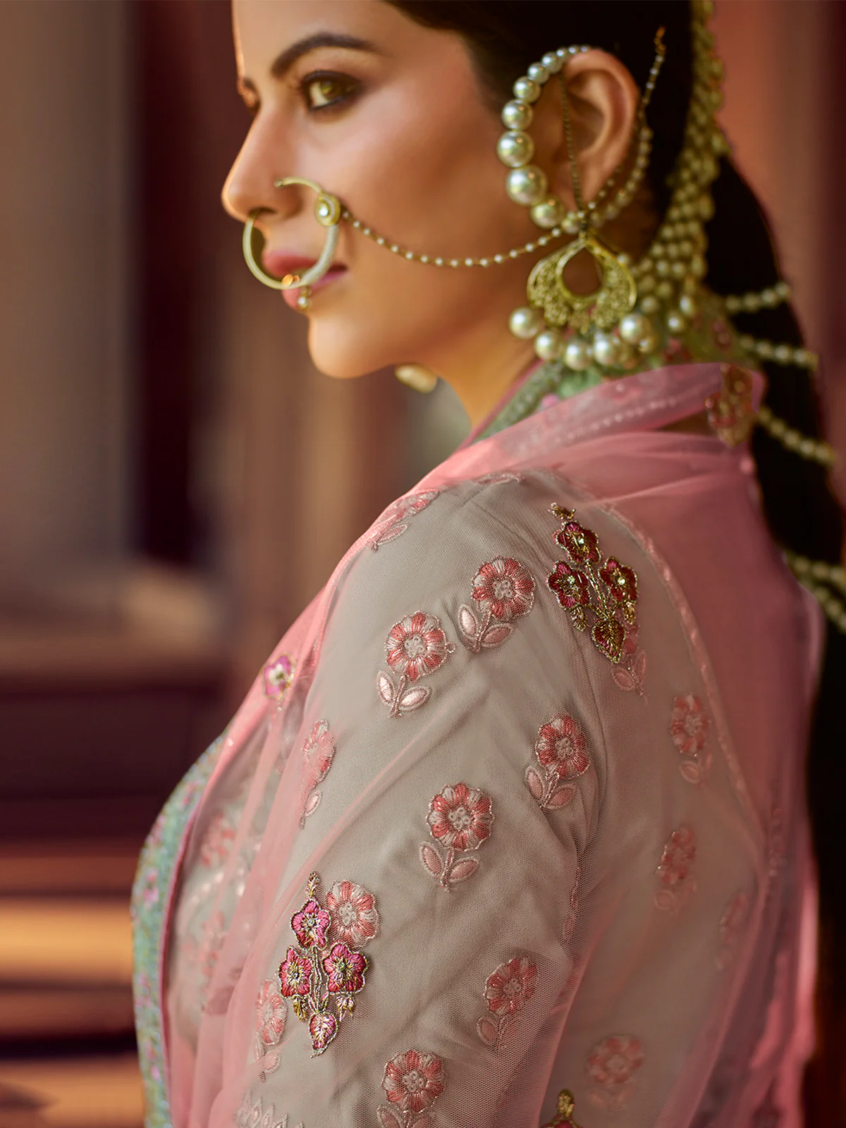 Odette Women Green Embroidered Georgette Semi Stitched Lehenga With Unstitched Blouse - Image 4