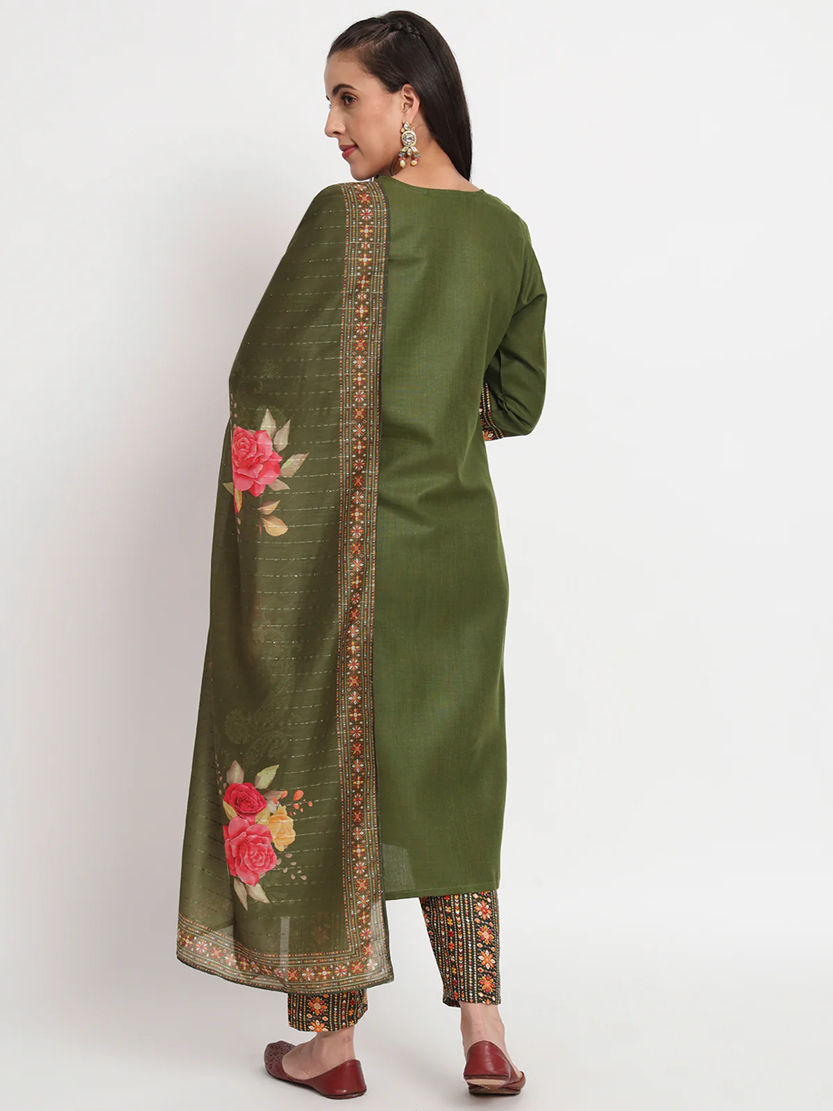 Odette Women Green Cotton Blend Embroidered Stitched Kurta Set - Image 4