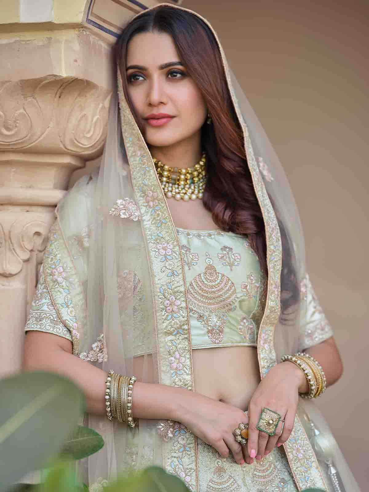 Odette Women Green Crepe Embroidered Semi Stitched Lehenga With Unstitched Blouse - Image 4