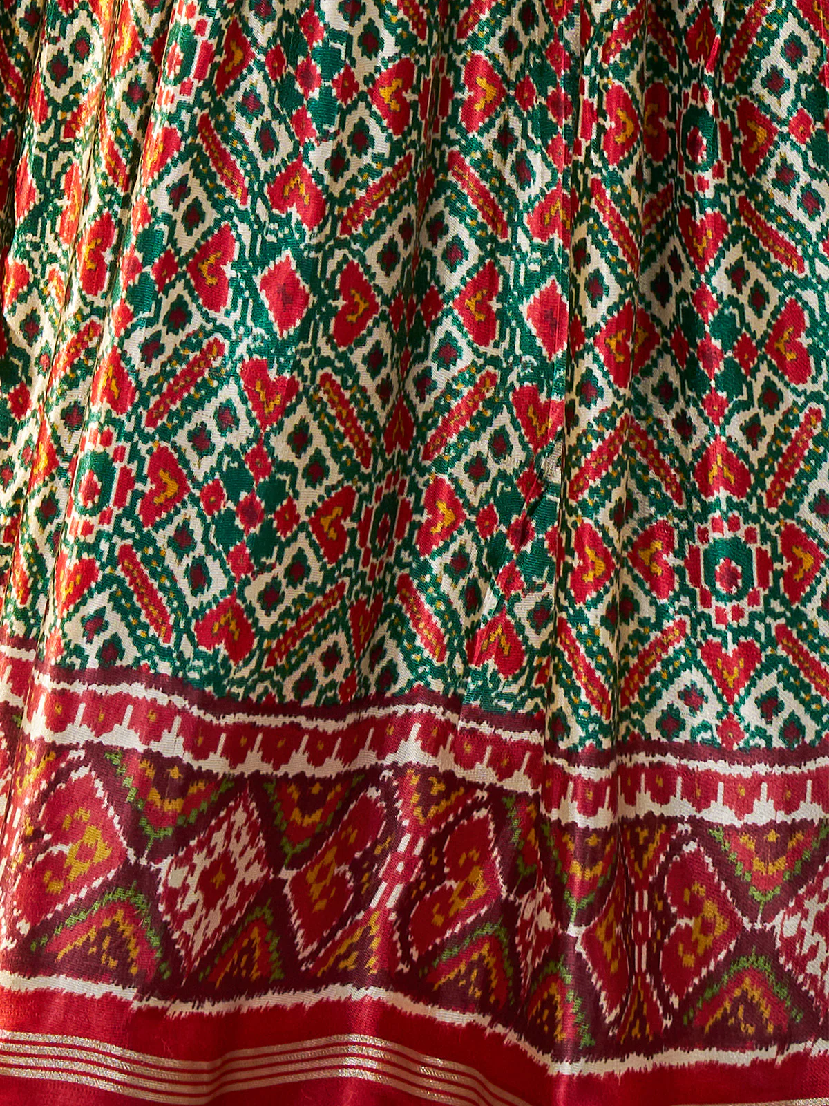 Odette Women Green Silk Printed Semi Stitched Lehenga With Unstitched Blouse - Image 6