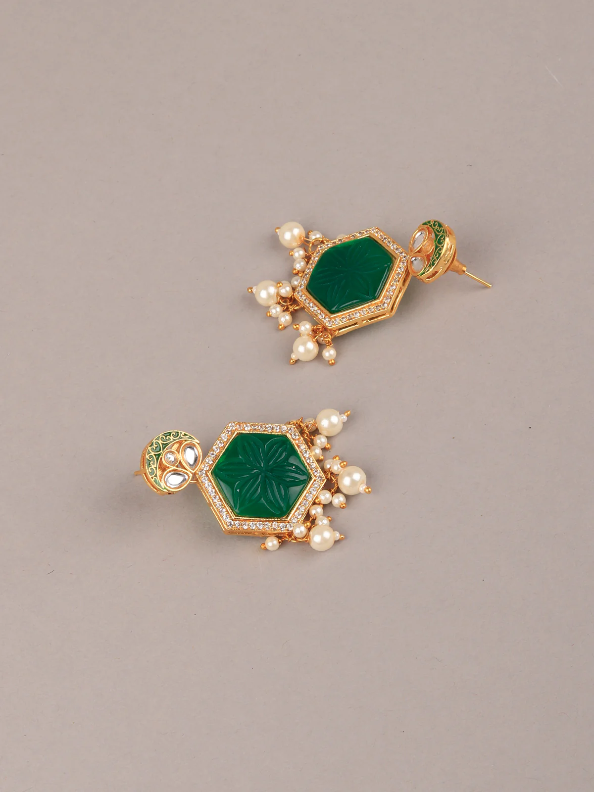 Odette Women Green-White Pearl-Kundan Traditional Necklace - Image 6
