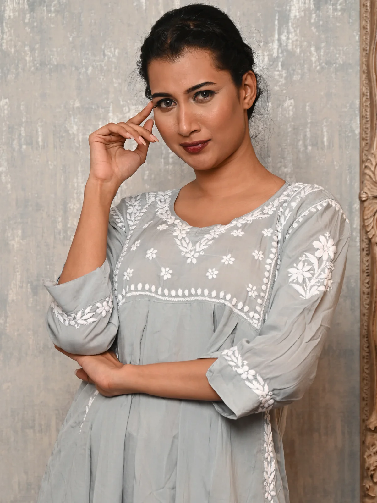 Odette Women Grey Viscose Chikankari Embroidered Stitched Kurta With Sharara Pant - Image 4