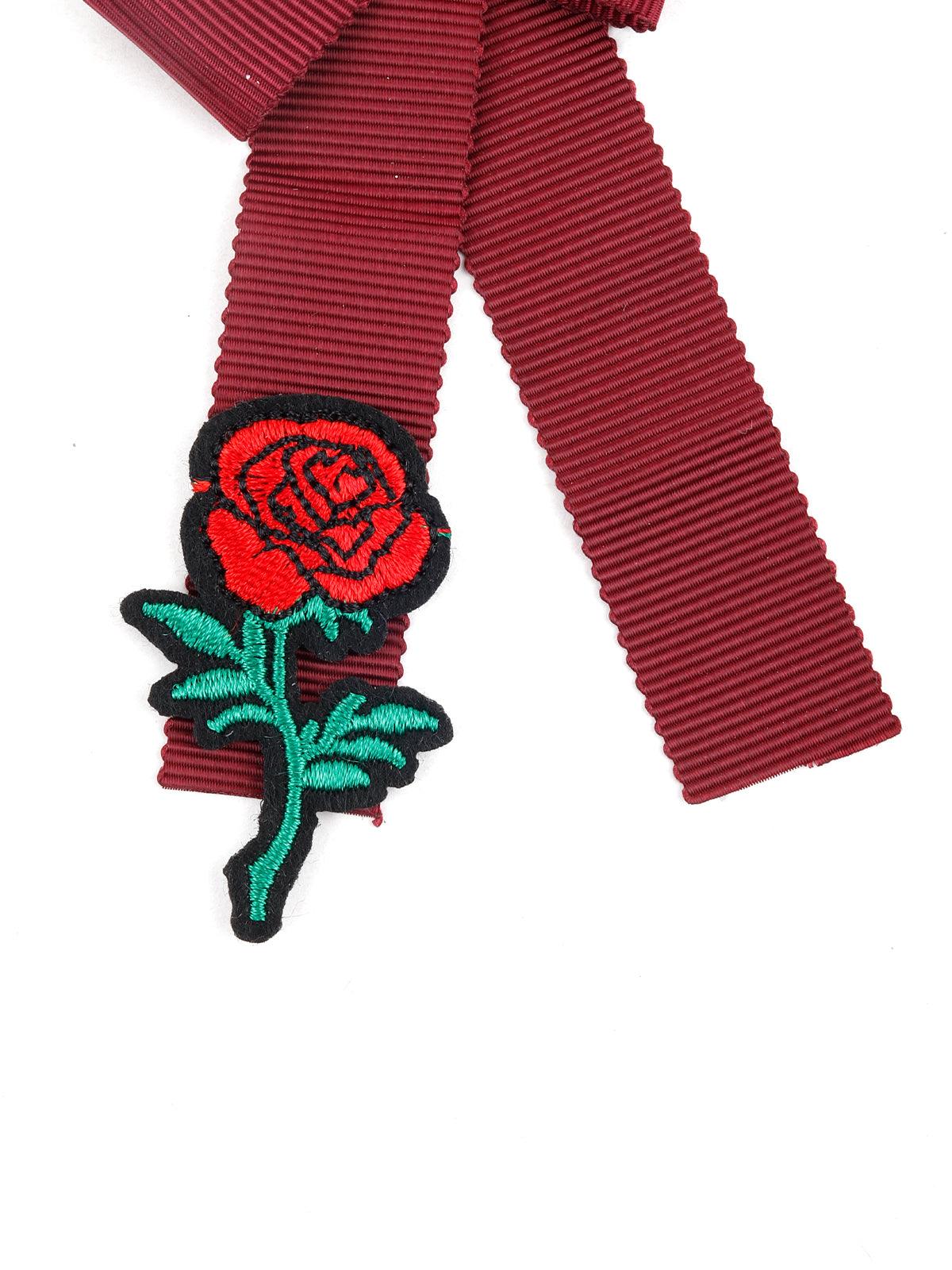 Odette Women Love Emblem Decorative Brooch - Image 5